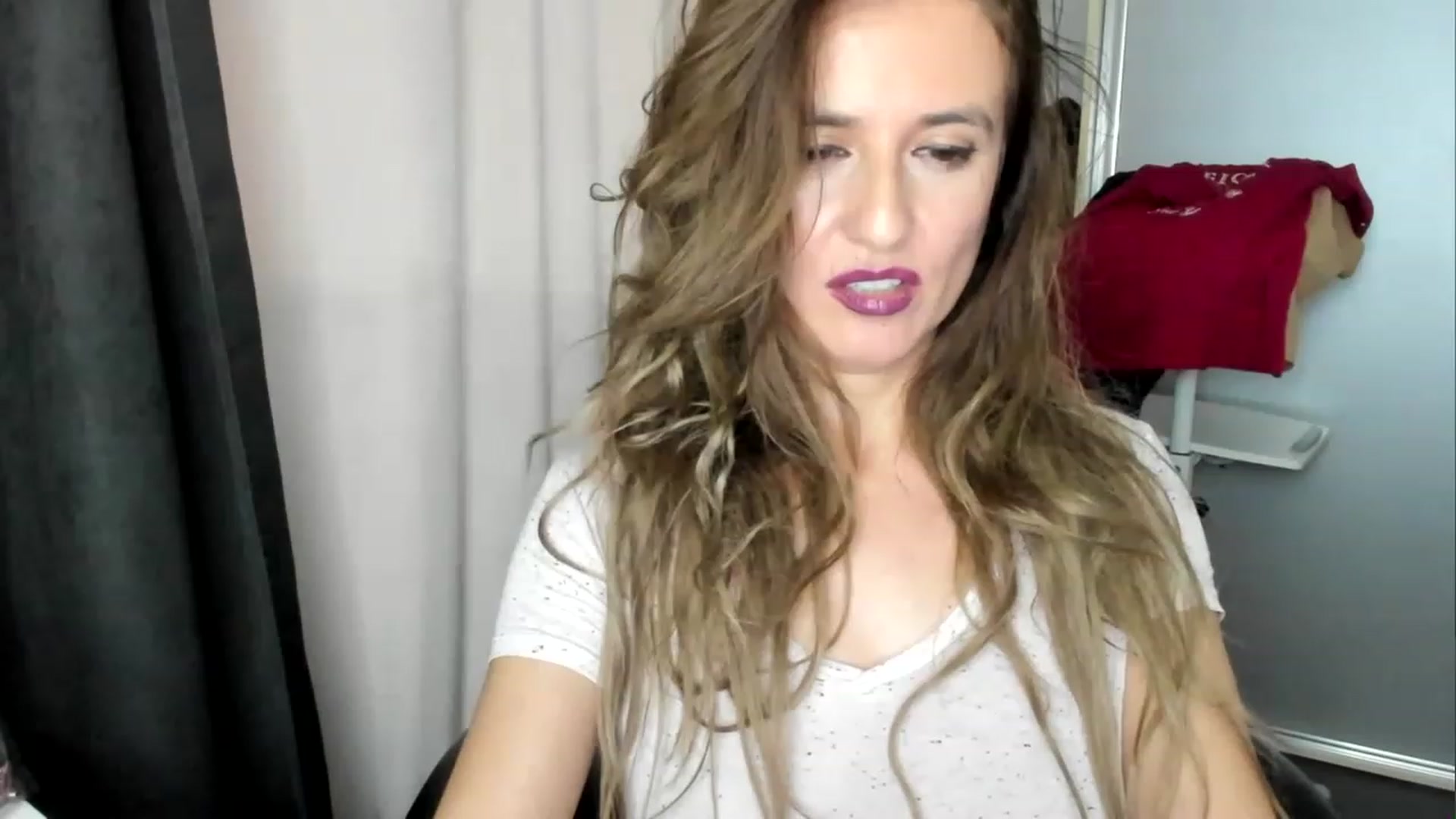 Gallery image thumbnail from DANIELLE's myfreecams stream on, 04/04/2023, 05:24 image 19 of 20