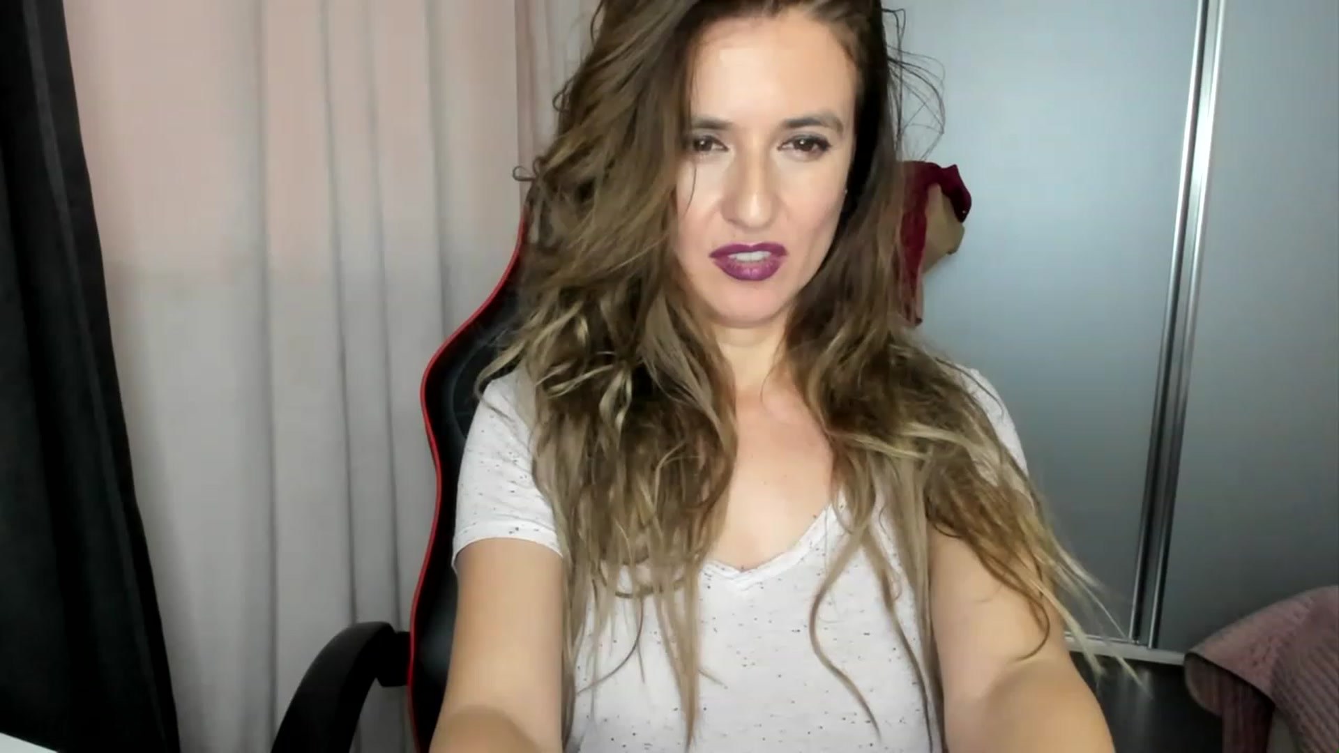 Gallery image thumbnail from DANIELLE's myfreecams stream on, 04/04/2023, 05:24 image 18 of 20