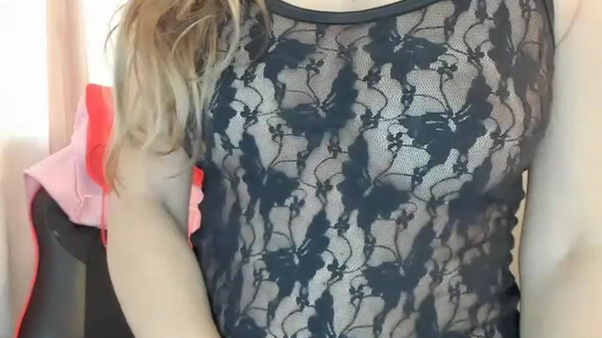 Gallery image thumbnail from DANIELLE's myfreecams stream on, 04/10/2023, 09:32 image 8 of 20