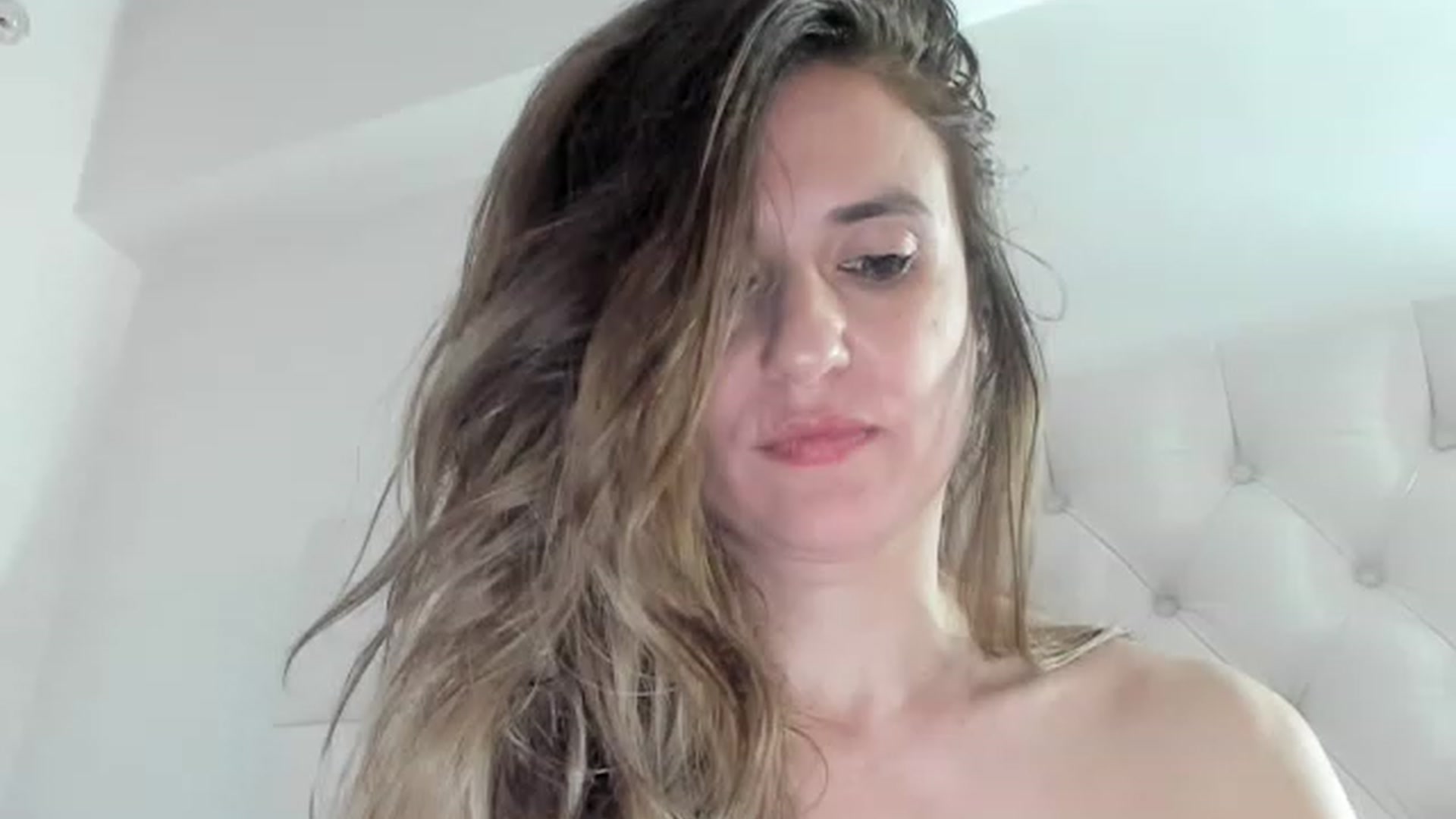 Gallery image thumbnail from DANIELLE's myfreecams stream on, 04/24/2023, 07:21 image 14 of 20
