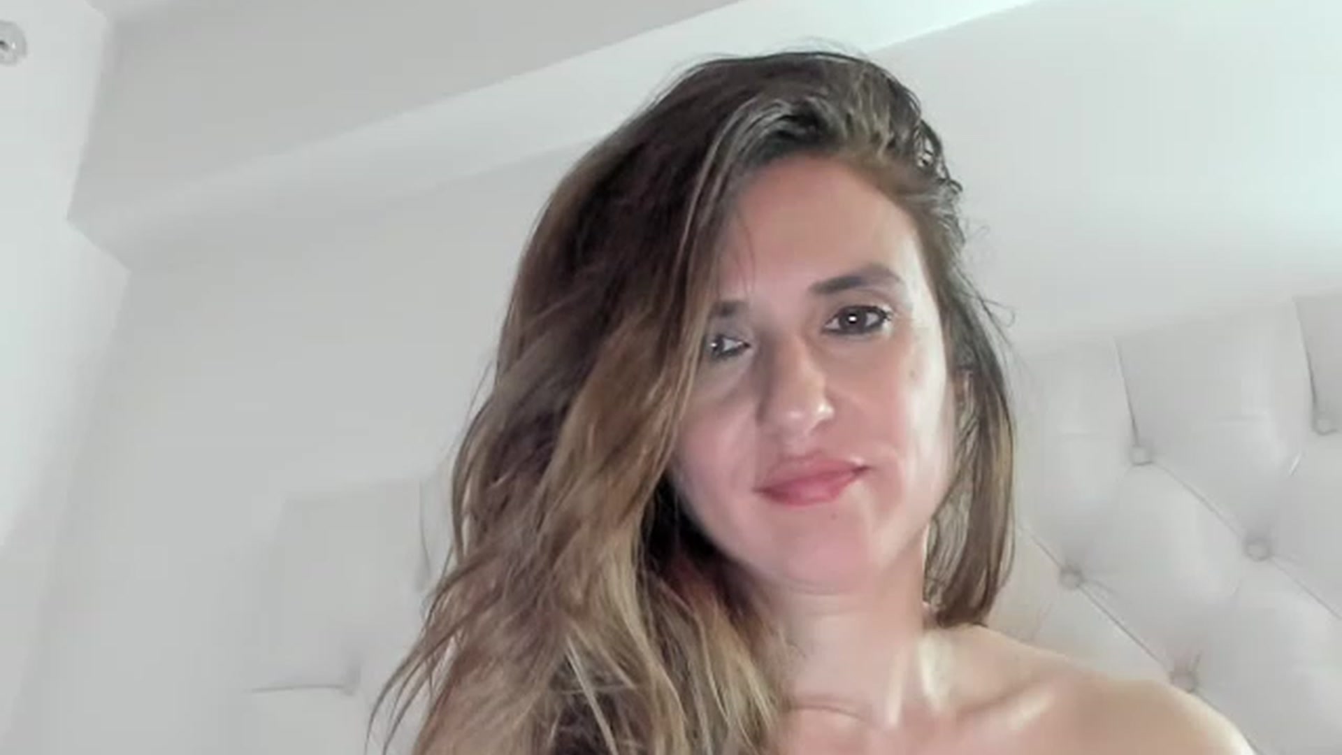 Gallery image thumbnail from DANIELLE's myfreecams stream on, 04/24/2023, 07:21 image 3 of 20