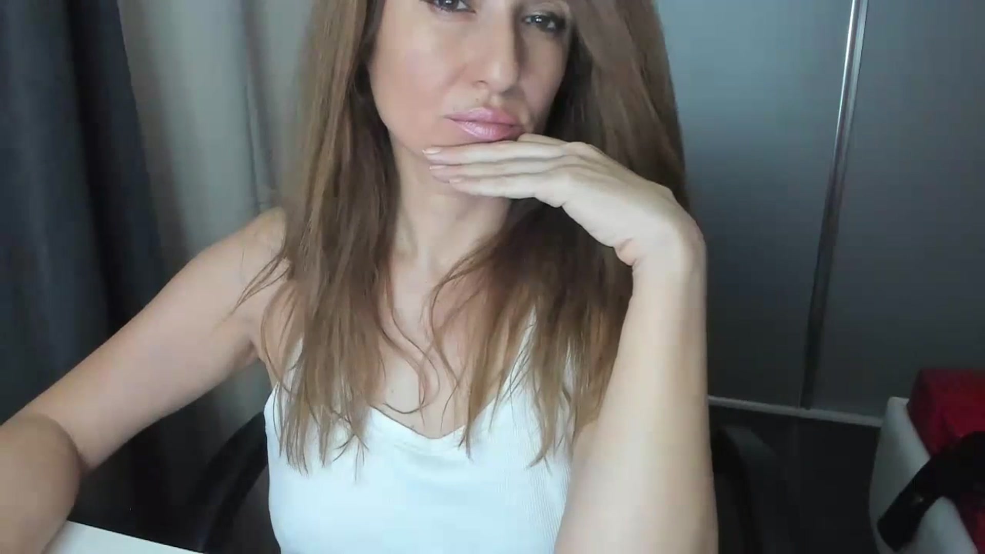Gallery image thumbnail from DANIELLE's myfreecams stream on, 01/22/2024, 06:23 image 19 of 20