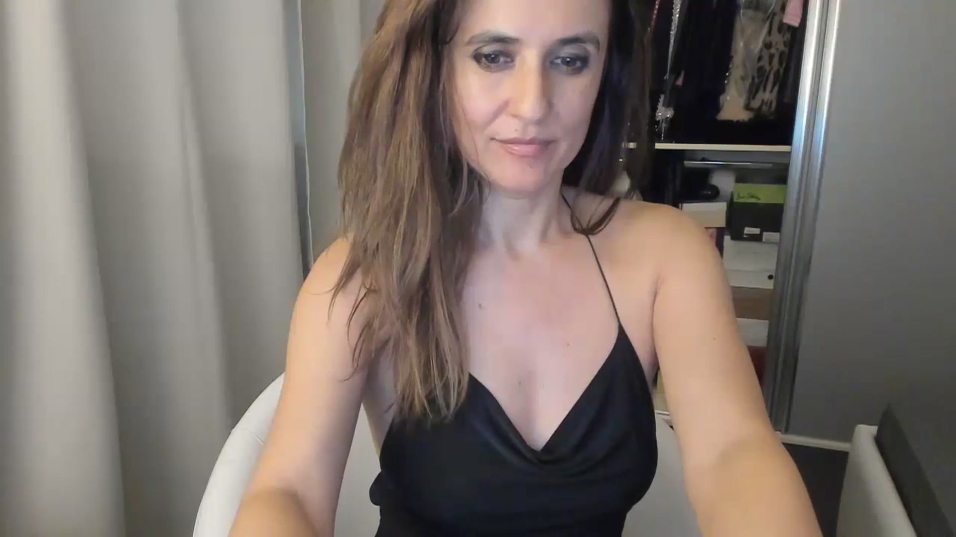 Gallery image thumbnail from DANIELLE's myfreecams stream on, 01/28/2024, 13:22 image 7 of 20