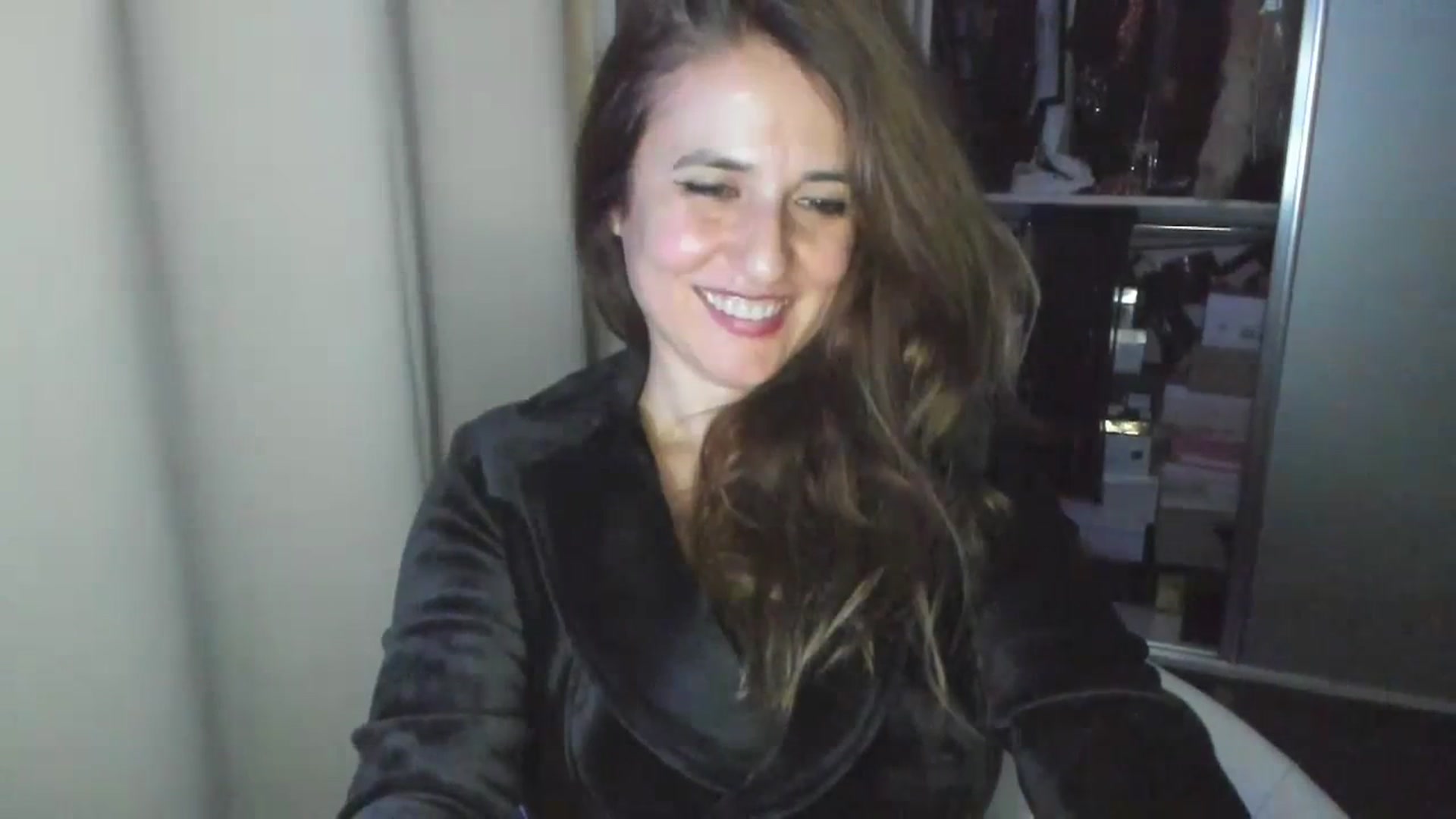 Gallery image thumbnail from DANIELLE's myfreecams stream on, 03/13/2024, 06:07 image 4 of 20