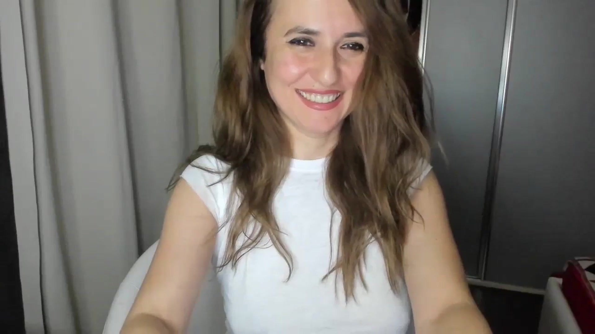 Gallery image thumbnail from DANIELLE's myfreecams stream on, 03/19/2024, 05:36 image 5 of 20