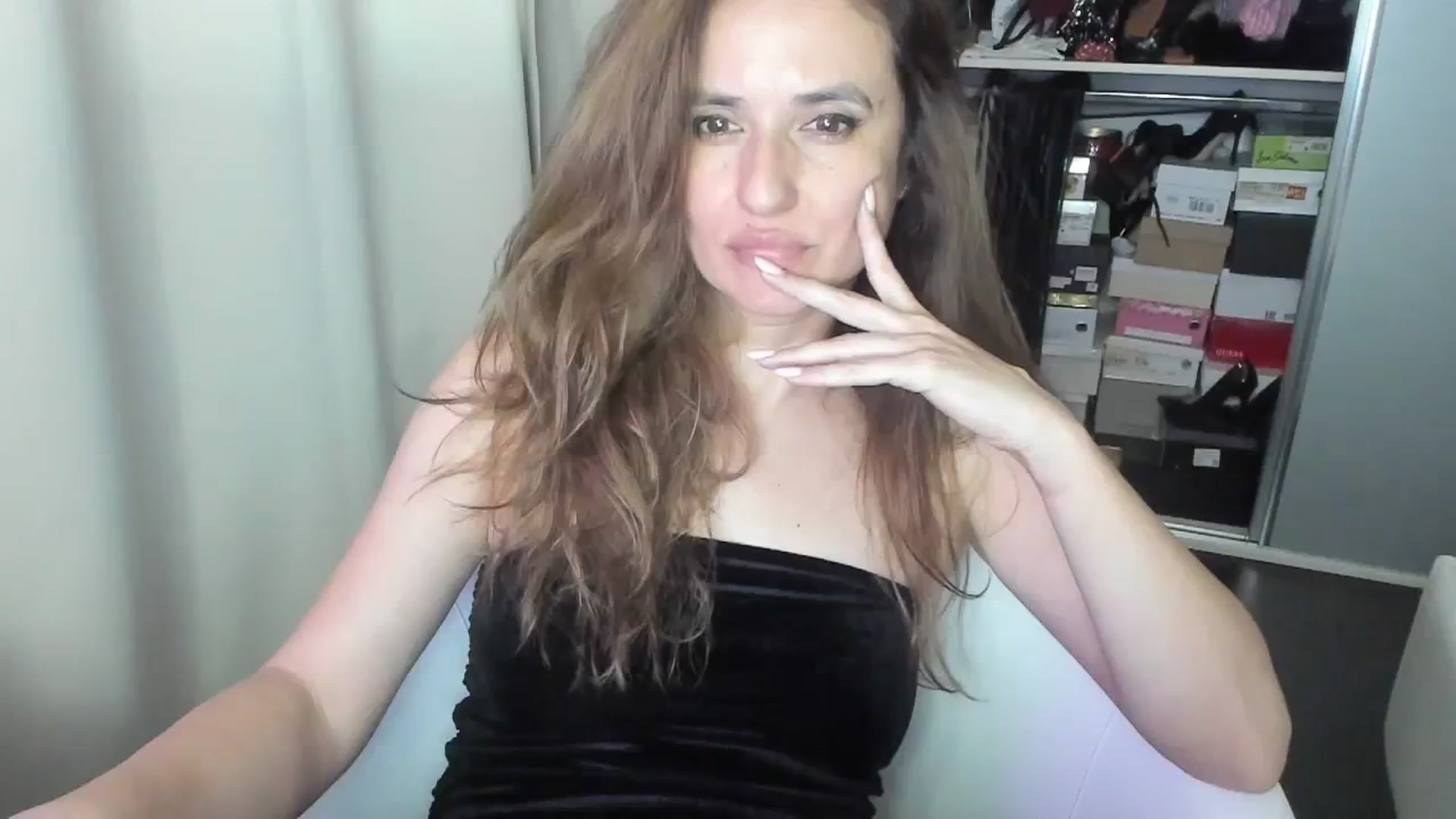 Gallery image thumbnail from DANIELLE's myfreecams stream on, 04/08/2024, 06:49 image 7 of 20