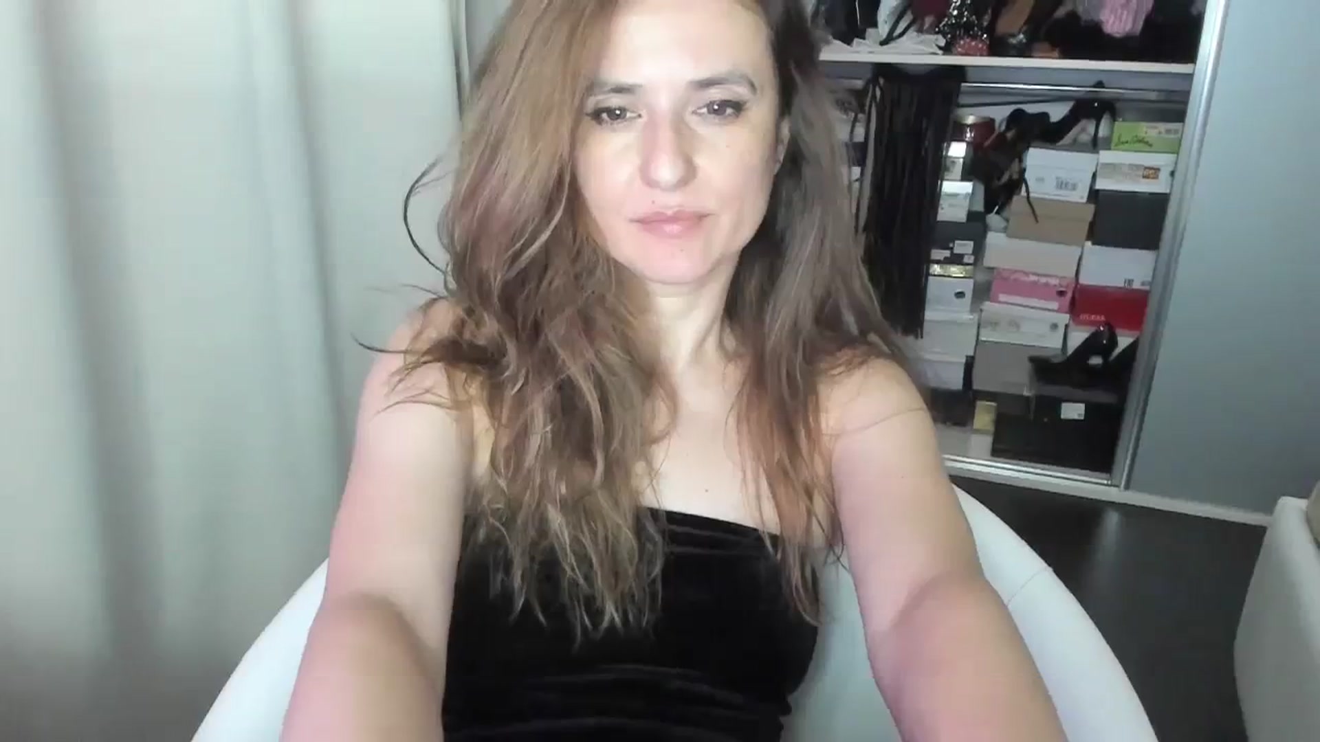 Gallery image thumbnail from DANIELLE's myfreecams stream on, 04/08/2024, 06:49 image 14 of 20