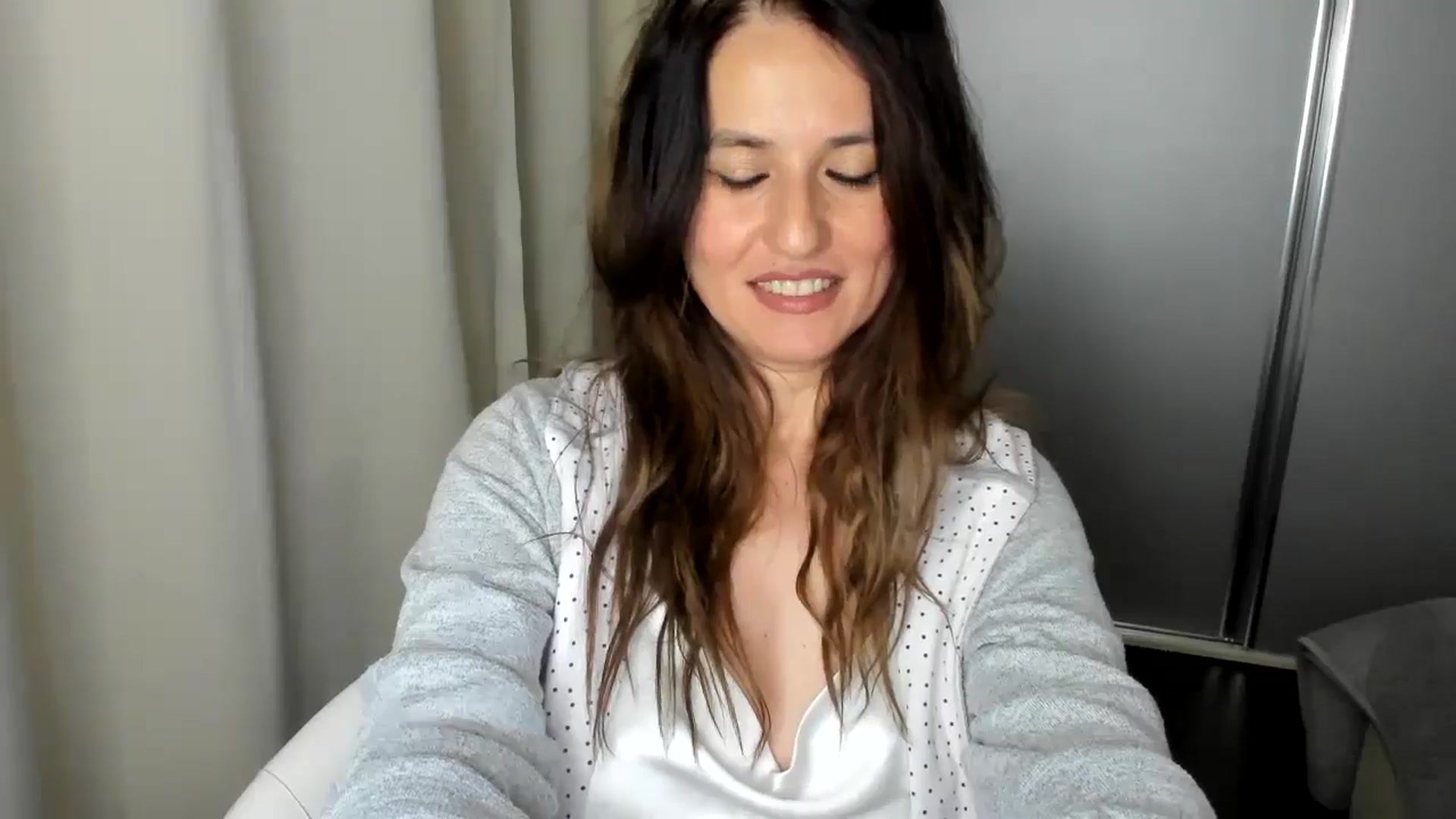 Gallery image thumbnail from DANIELLE's myfreecams stream on, 05/16/2024, 05:55 image 3 of 20