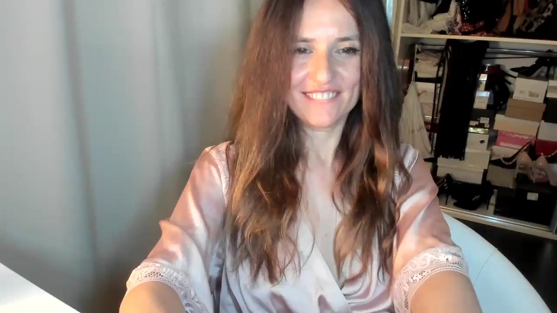 Gallery image thumbnail from DANIELLE's myfreecams stream on, 05/24/2024, 06:30 image 4 of 20
