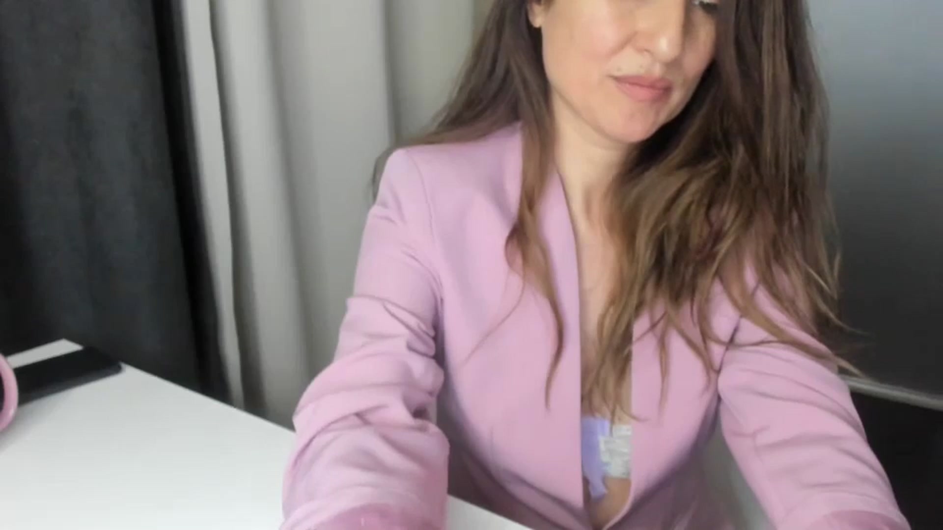 Gallery image thumbnail from DANIELLE's myfreecams stream on, 05/30/2024, 04:34 image 9 of 20