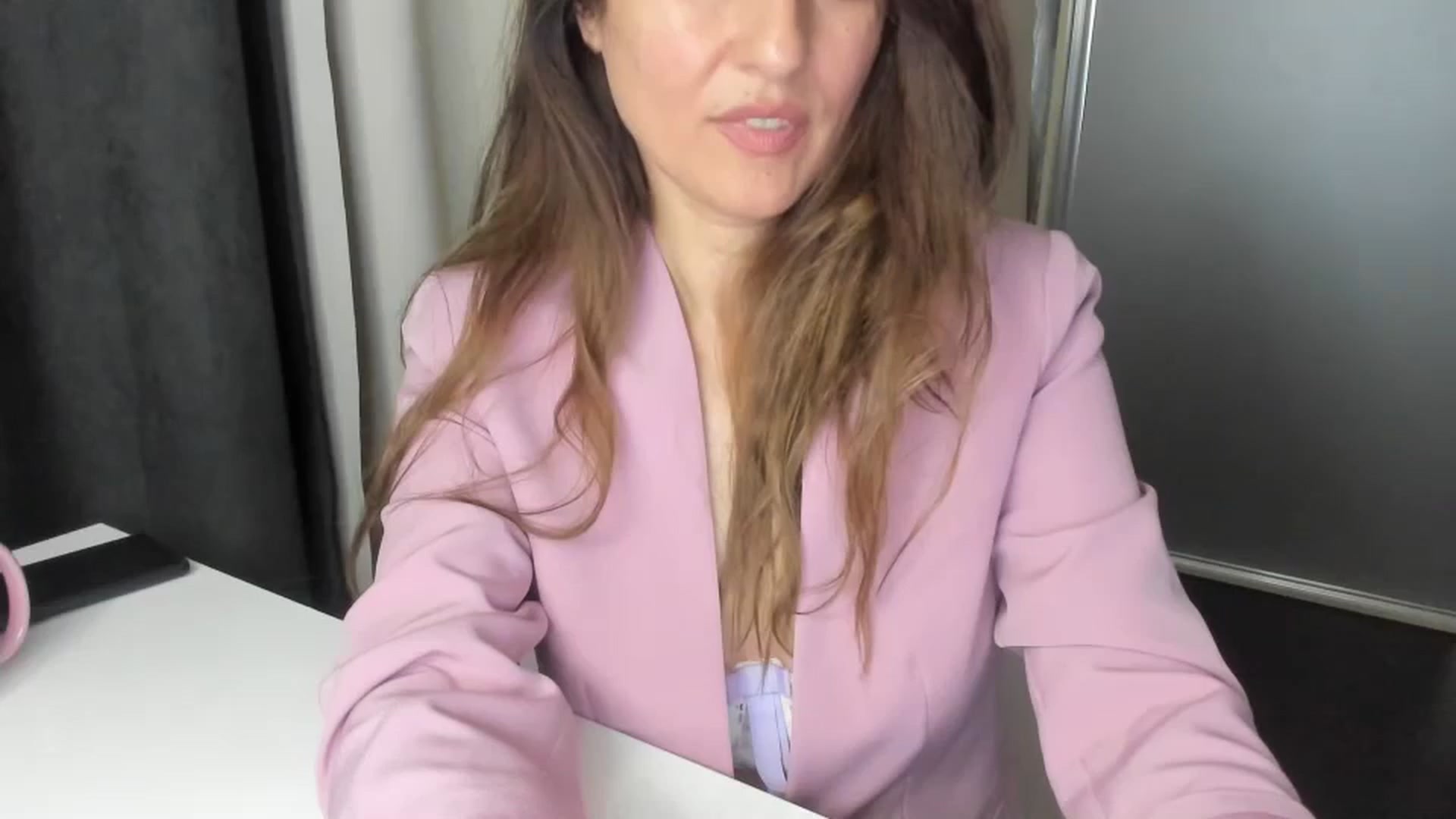Gallery image thumbnail from DANIELLE's myfreecams stream on, 05/30/2024, 04:34 image 6 of 20