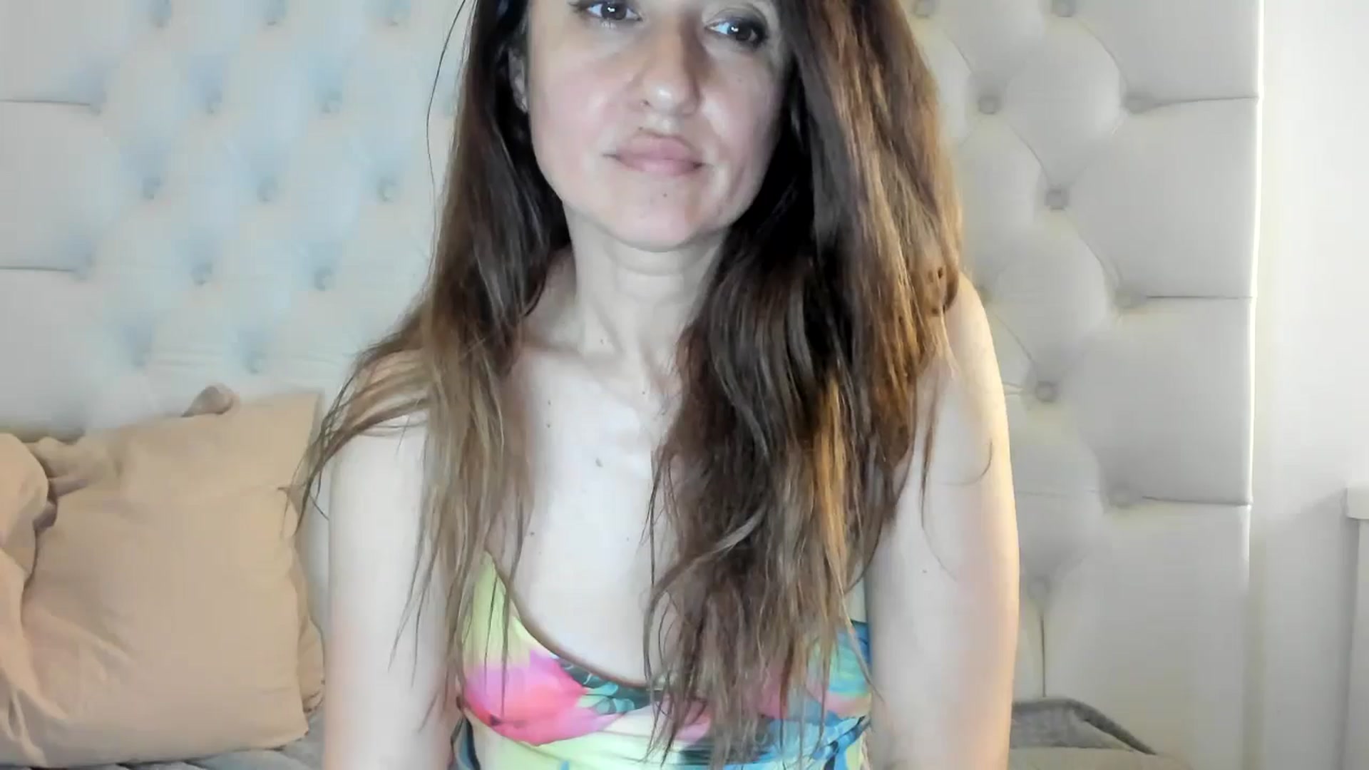 Gallery image thumbnail from DANIELLE's myfreecams stream on, 06/02/2024, 08:01 image 12 of 20