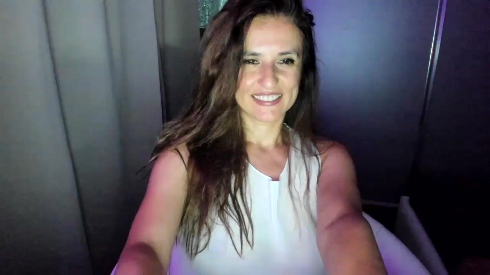 Gallery image thumbnail from DANIELLE's myfreecams stream on, 06/23/2024, 03:17 image 14 of 20