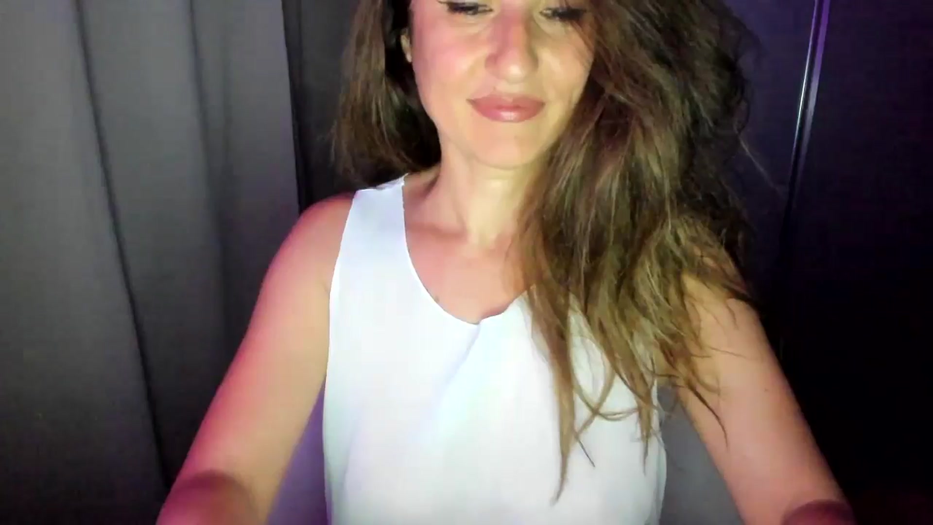 Gallery image thumbnail from DANIELLE's myfreecams stream on, 06/23/2024, 03:17 image 8 of 20