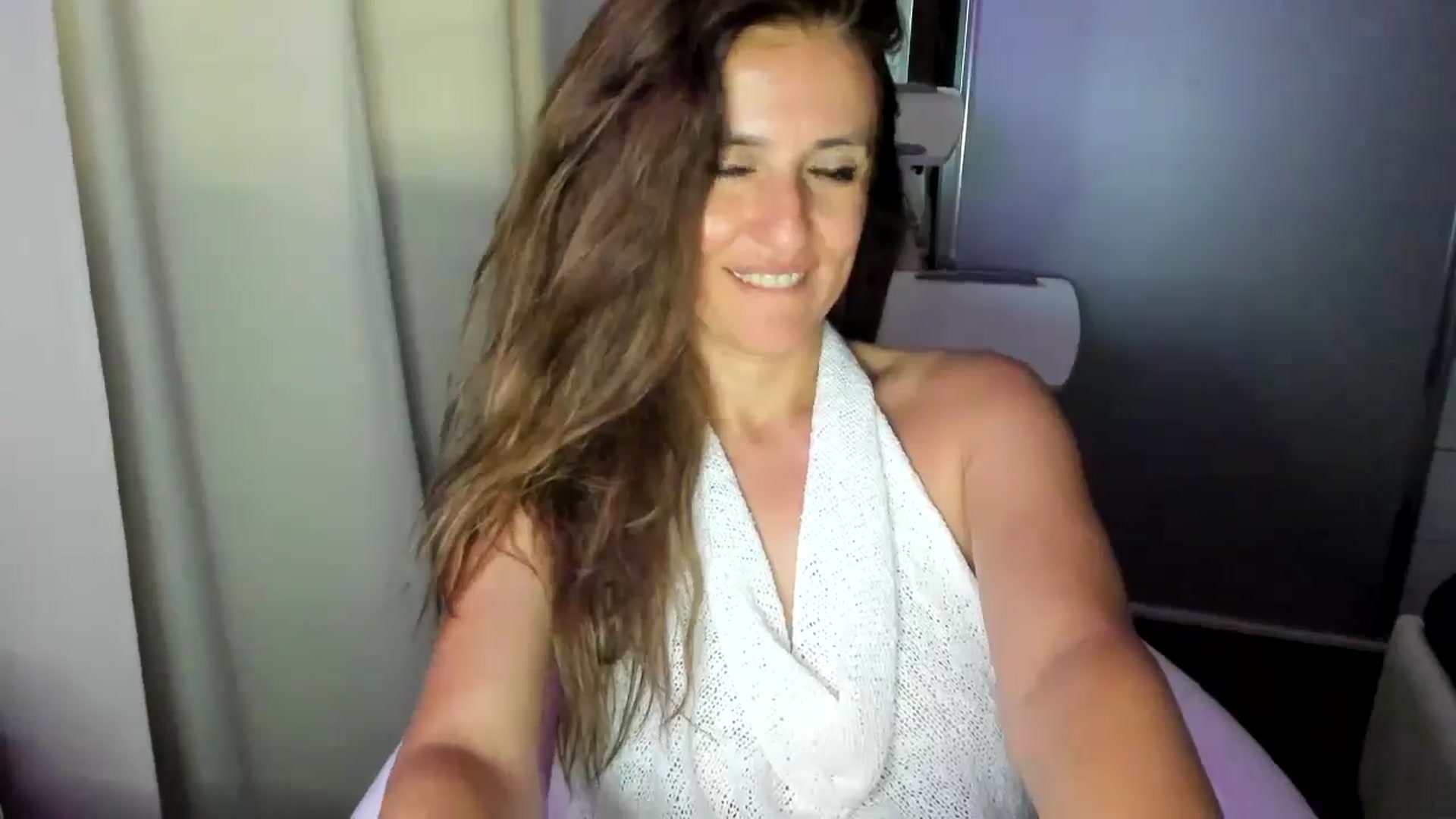 Gallery image thumbnail from DANIELLE's myfreecams stream on, 06/23/2024, 06:15 image 3 of 20