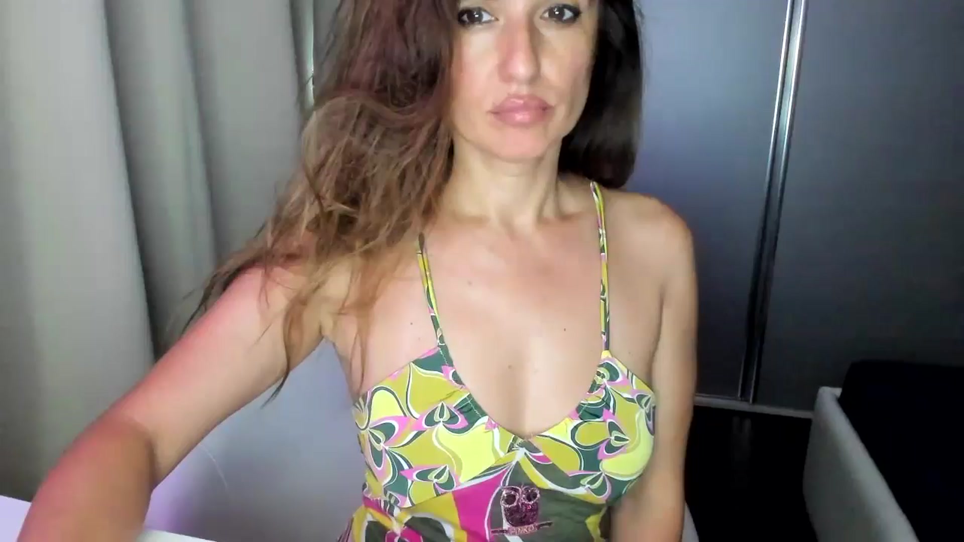 Gallery image thumbnail from DANIELLE's myfreecams stream on, 07/04/2024, 03:58 image 10 of 20