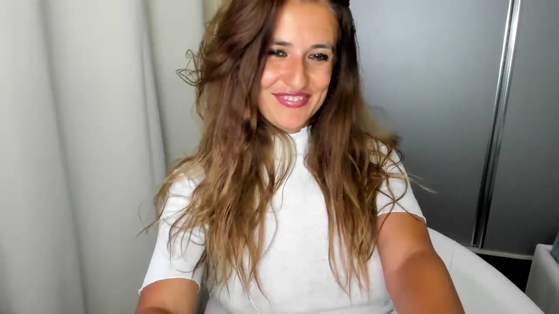 Gallery image thumbnail from DANIELLE's myfreecams stream on, 07/23/2024, 07:15 image 6 of 20