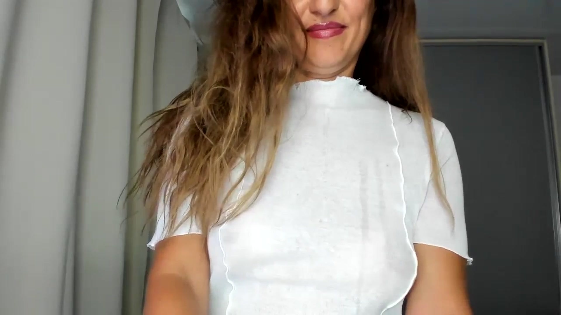 Gallery image thumbnail from DANIELLE's myfreecams stream on, 07/23/2024, 07:15 image 3 of 20