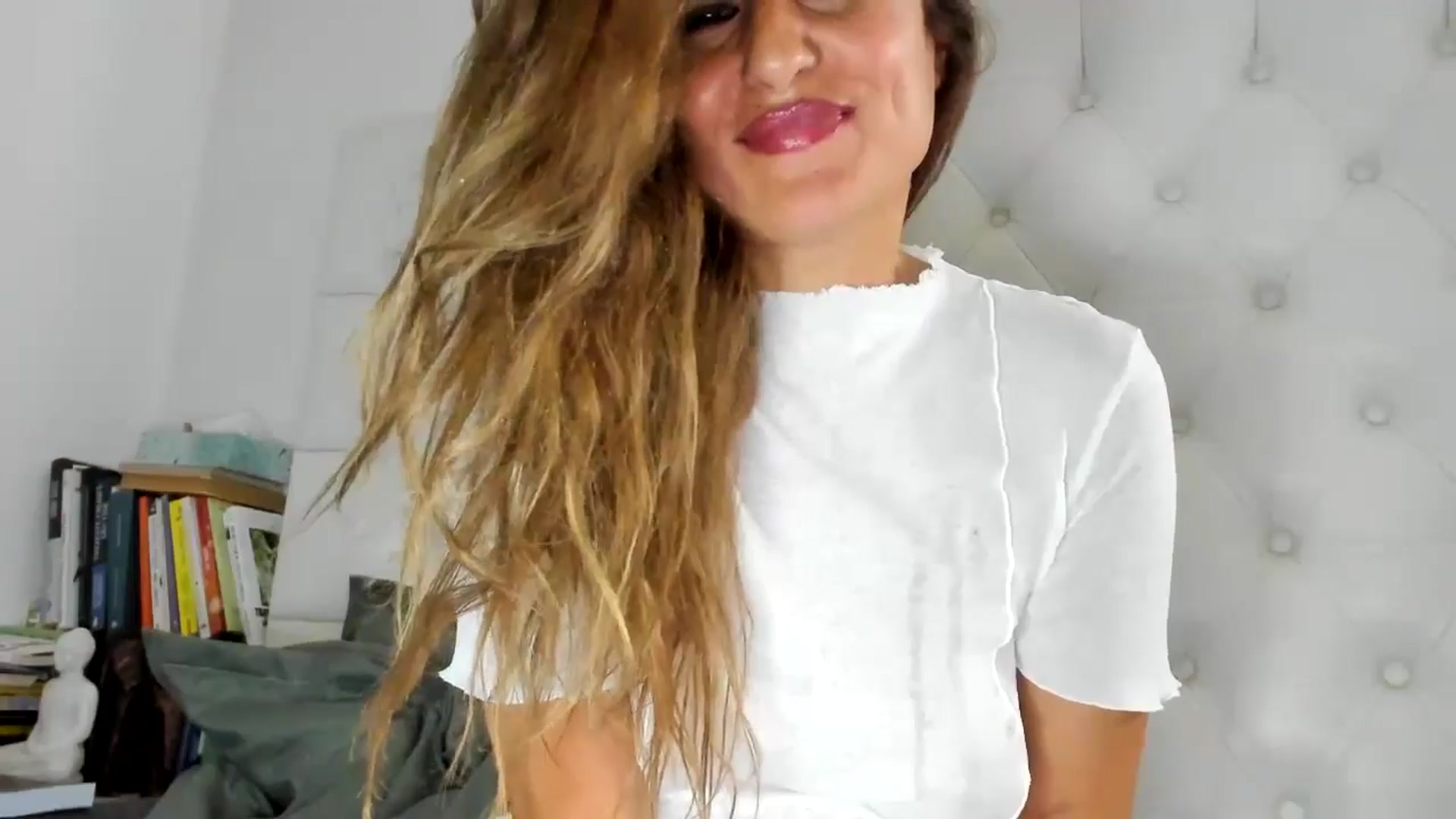 Gallery image thumbnail from DANIELLE's myfreecams stream on, 07/23/2024, 07:15 image 16 of 20