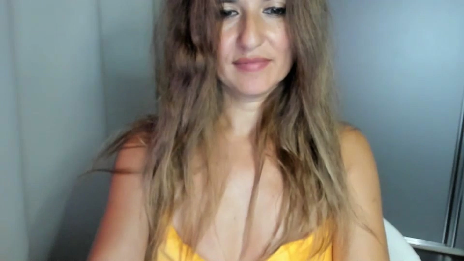 Gallery image thumbnail from DANIELLE's myfreecams stream on, 07/26/2024, 04:40 image 6 of 20