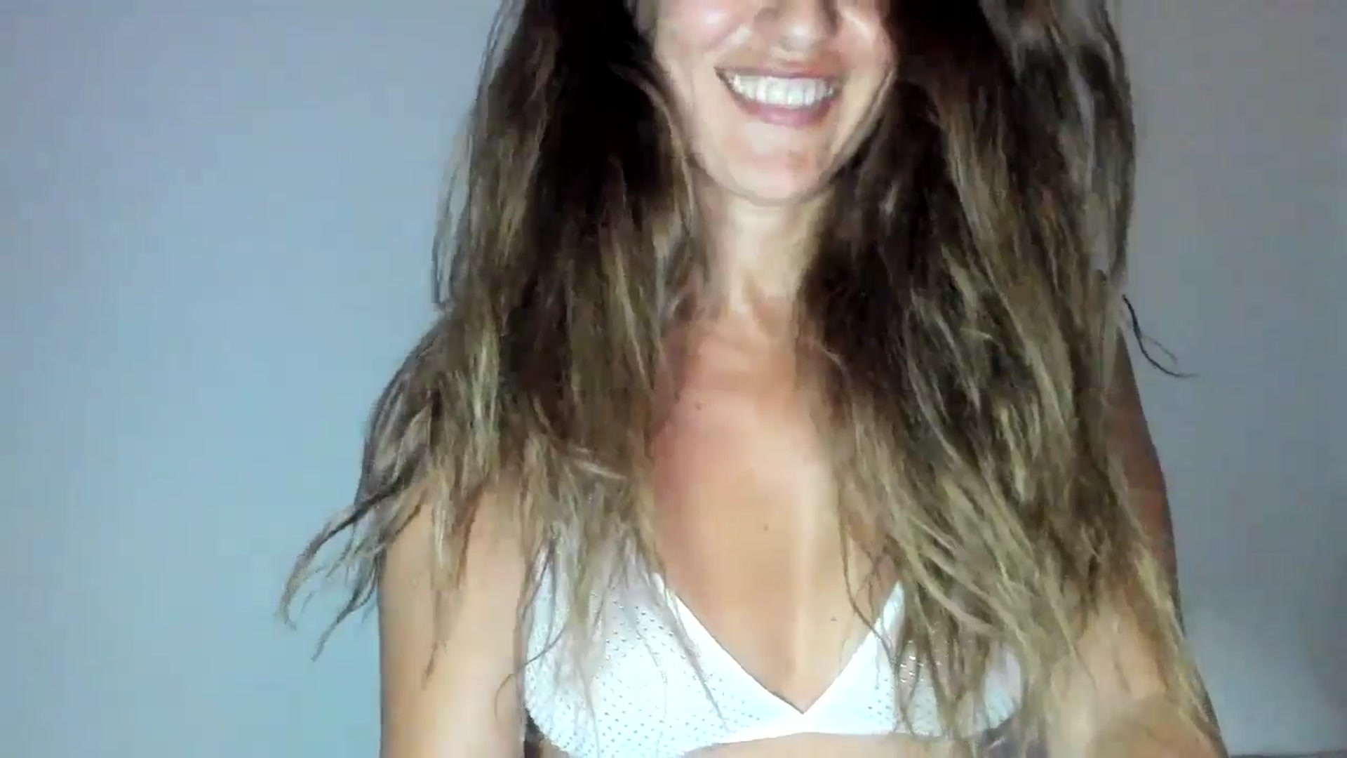 Gallery image thumbnail from DANIELLE's myfreecams stream on, 07/26/2024, 06:41 image 4 of 20