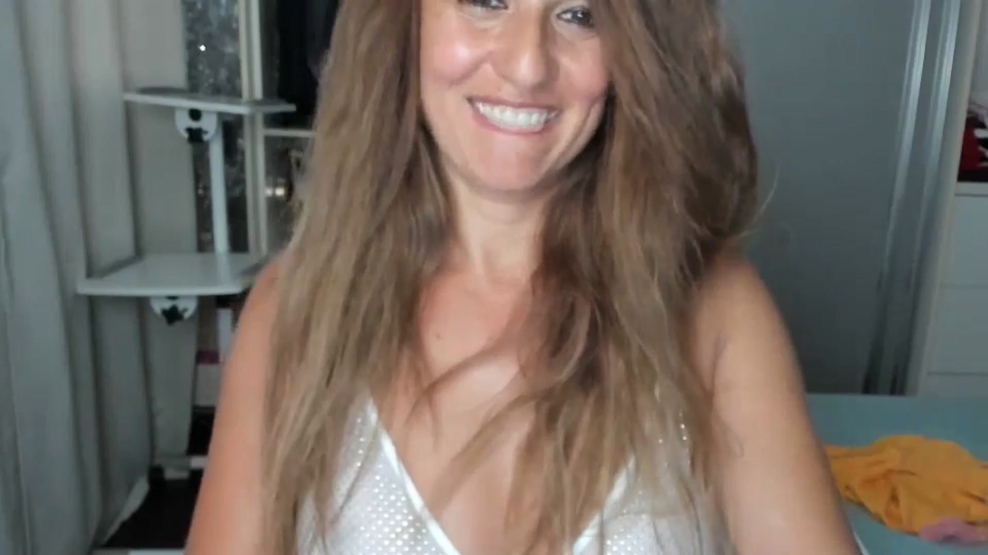 Gallery image thumbnail from DANIELLE's myfreecams stream on, 07/26/2024, 07:58 image 4 of 20
