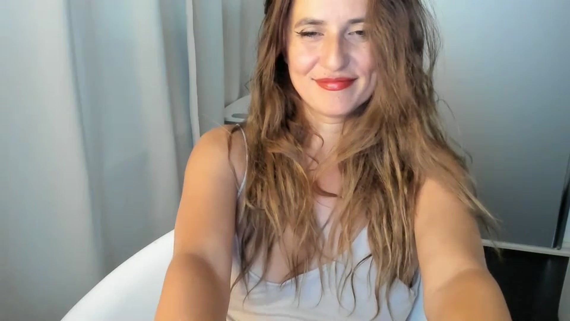 Gallery image thumbnail from DANIELLE's myfreecams stream on, 07/30/2024, 05:33 image 10 of 20