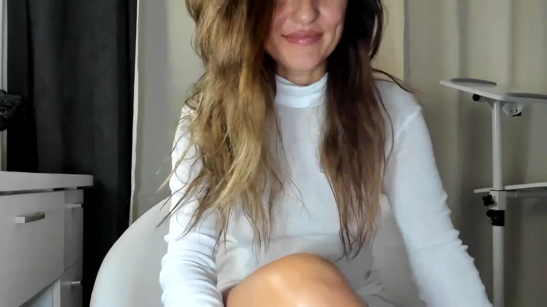Gallery image thumbnail from DANIELLE's myfreecams stream on, 08/03/2024, 07:34 image 10 of 20