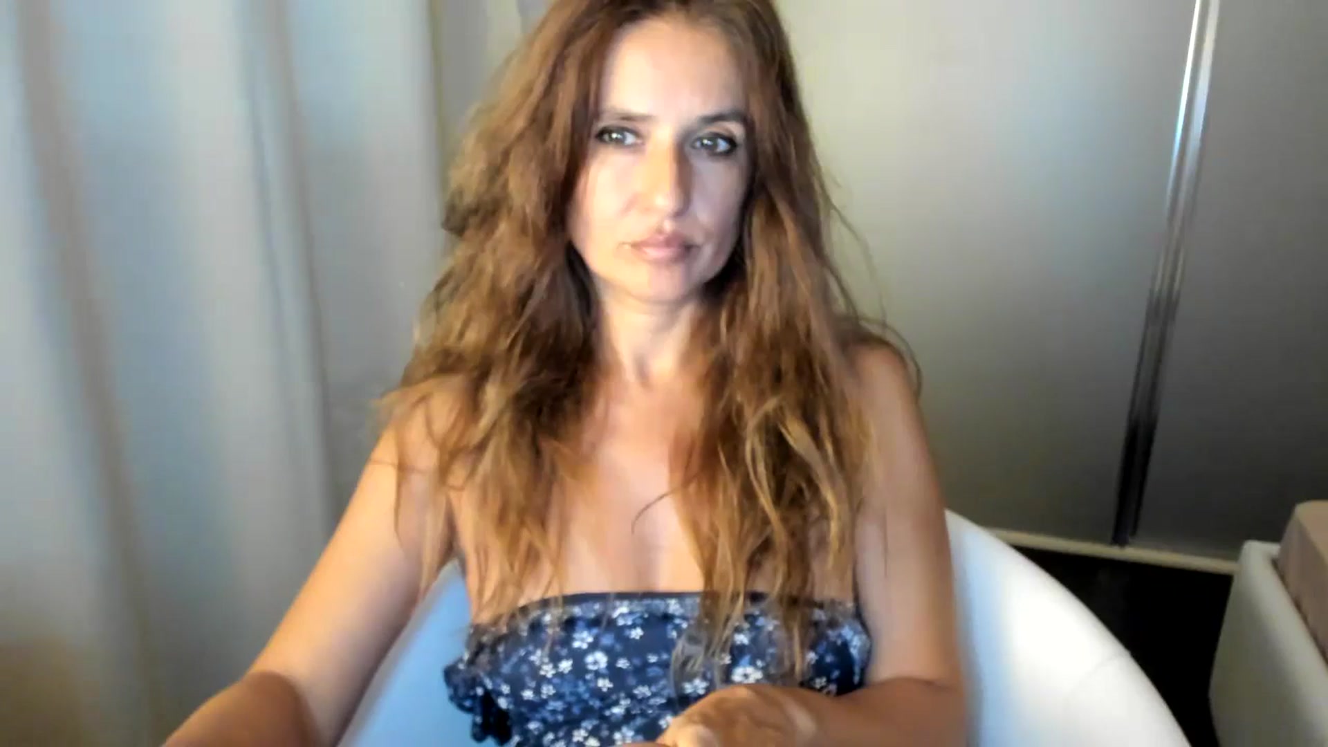Gallery image thumbnail from DANIELLE's myfreecams stream on, 08/11/2024, 09:17 image 2 of 20