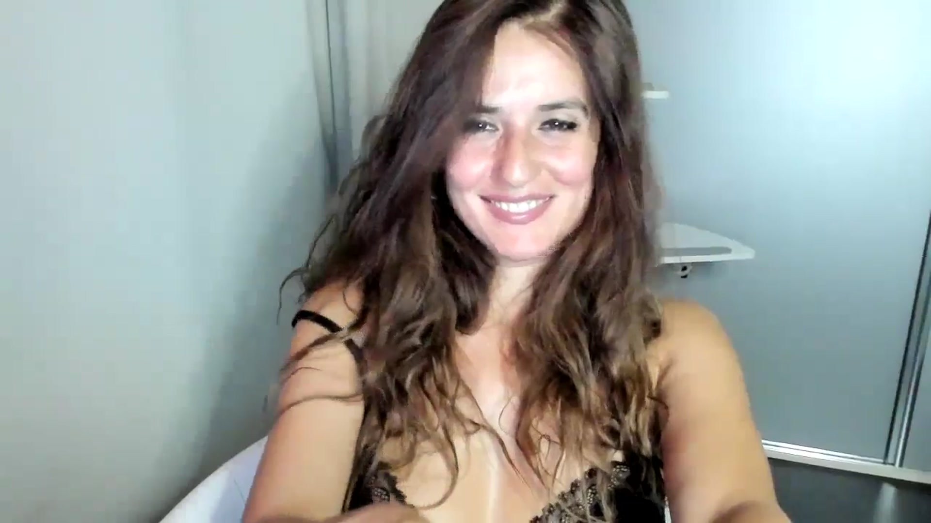 Gallery image thumbnail from DANIELLE's myfreecams stream on, 08/20/2024, 02:46 image 8 of 20