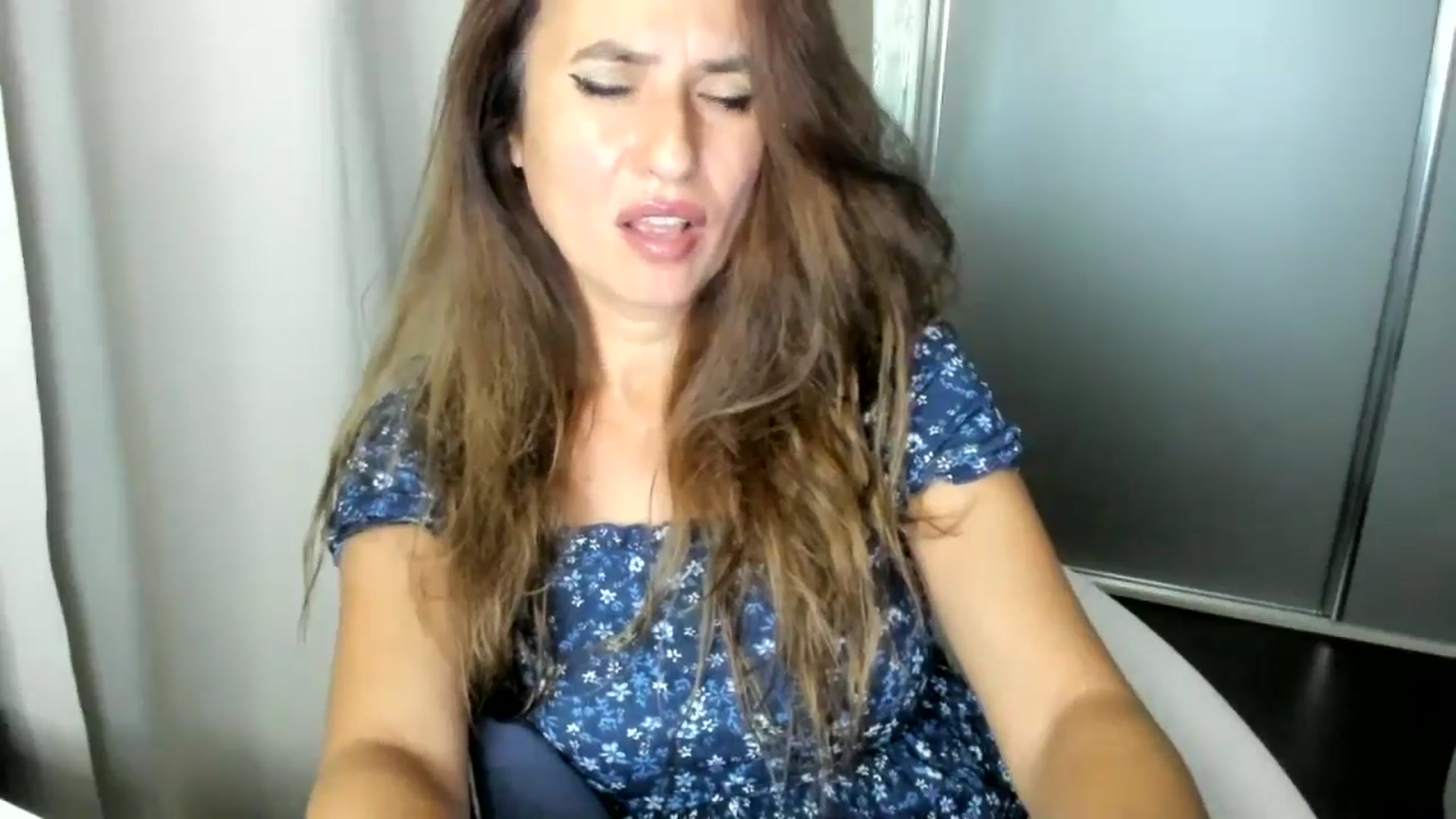 Gallery image thumbnail from DANIELLE's myfreecams stream on, 08/26/2024, 04:50 image 10 of 20