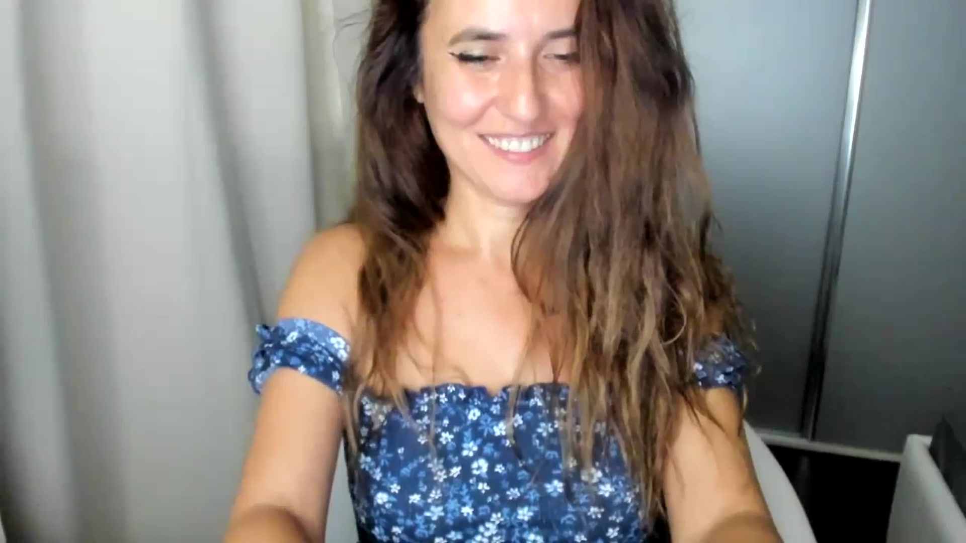 Gallery image thumbnail from DANIELLE's myfreecams stream on, 08/26/2024, 06:06 image 12 of 20