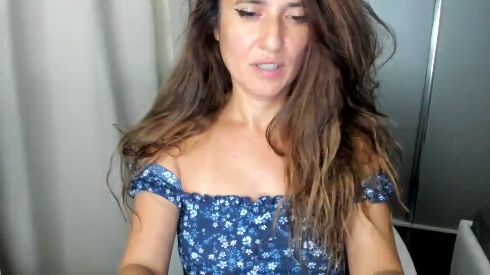 Gallery image thumbnail from DANIELLE's myfreecams stream on, 08/26/2024, 06:06 image 13 of 20