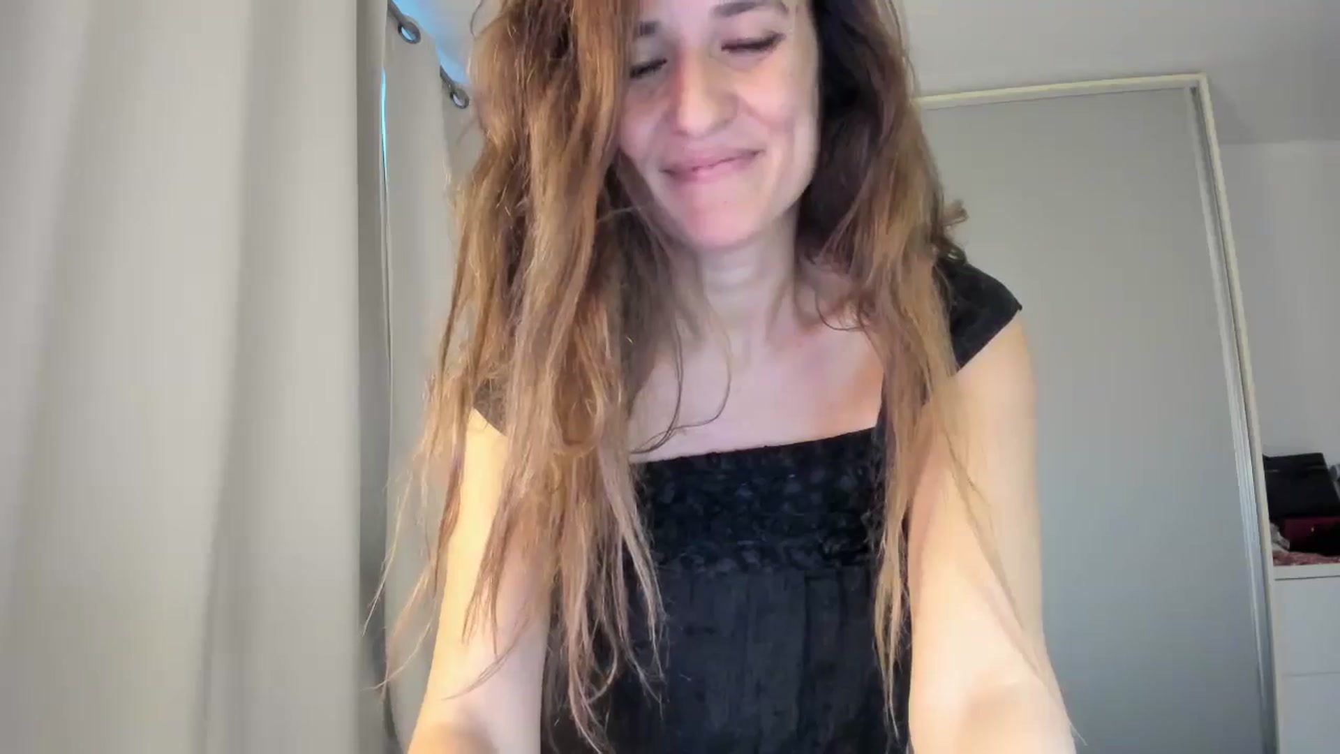Gallery image thumbnail from DANIELLE's myfreecams stream on, 09/26/2024, 05:33 image 15 of 20