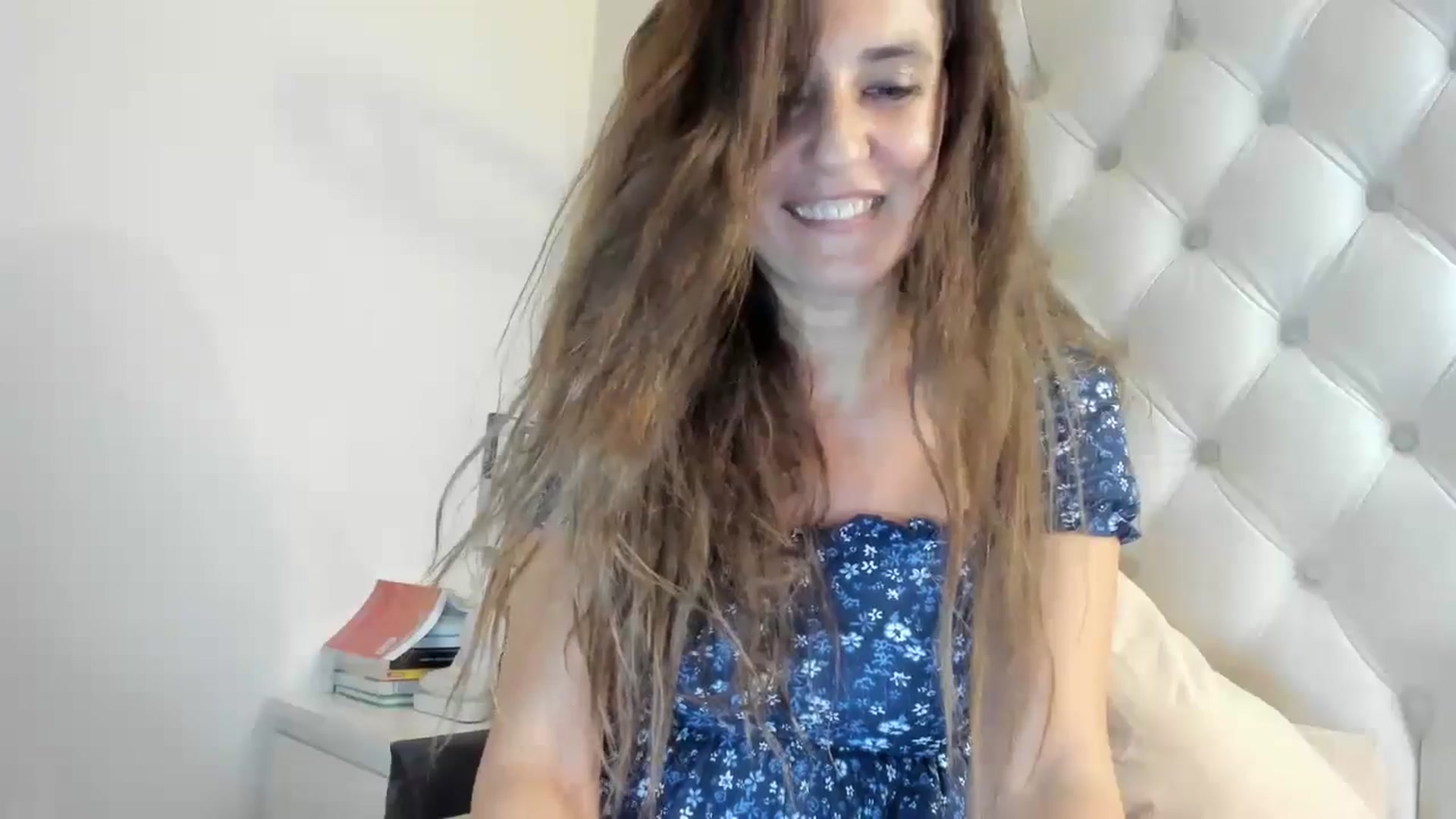 Gallery image thumbnail from DANIELLE's myfreecams stream on, 09/26/2024, 09:49 image 15 of 20