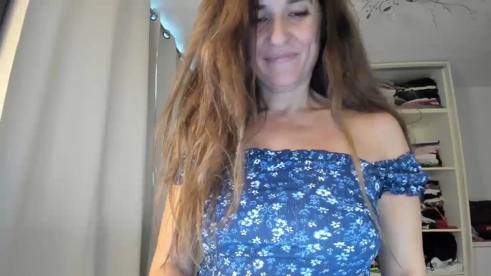 Gallery image thumbnail from DANIELLE's myfreecams stream on, 09/26/2024, 10:35 image 18 of 20