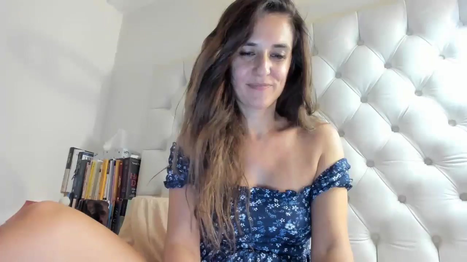 Gallery image thumbnail from DANIELLE's myfreecams stream on, 09/26/2024, 10:35 image 1 of 20