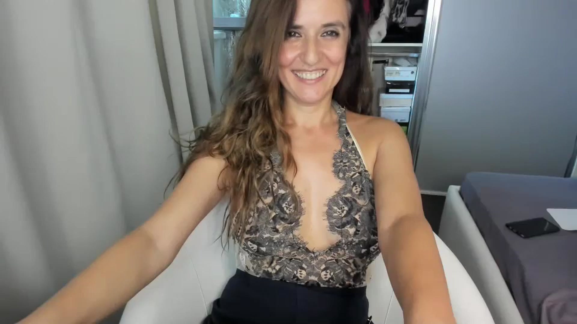 Gallery image thumbnail from DANIELLE's myfreecams stream on, 09/28/2024, 08:36 image 10 of 20