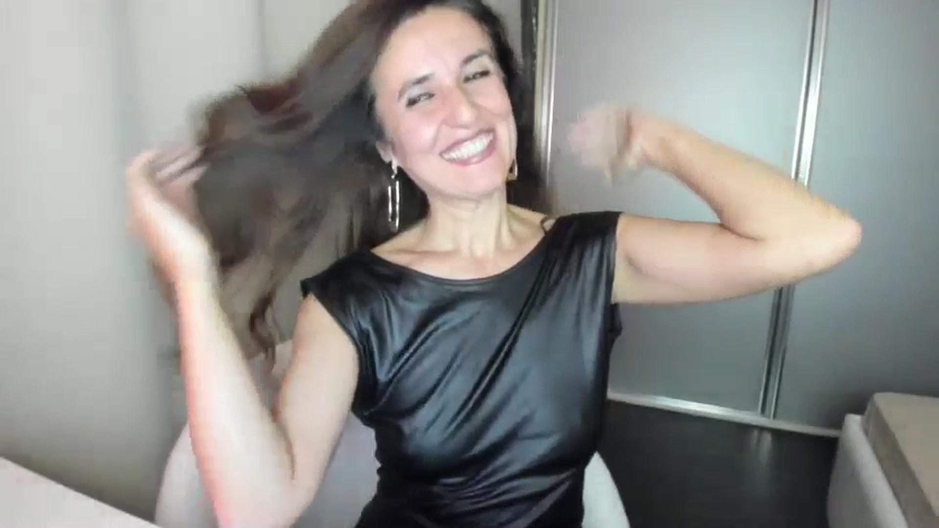 Gallery image thumbnail from DANIELLE's myfreecams stream on, 10/04/2024, 03:17 image 7 of 20