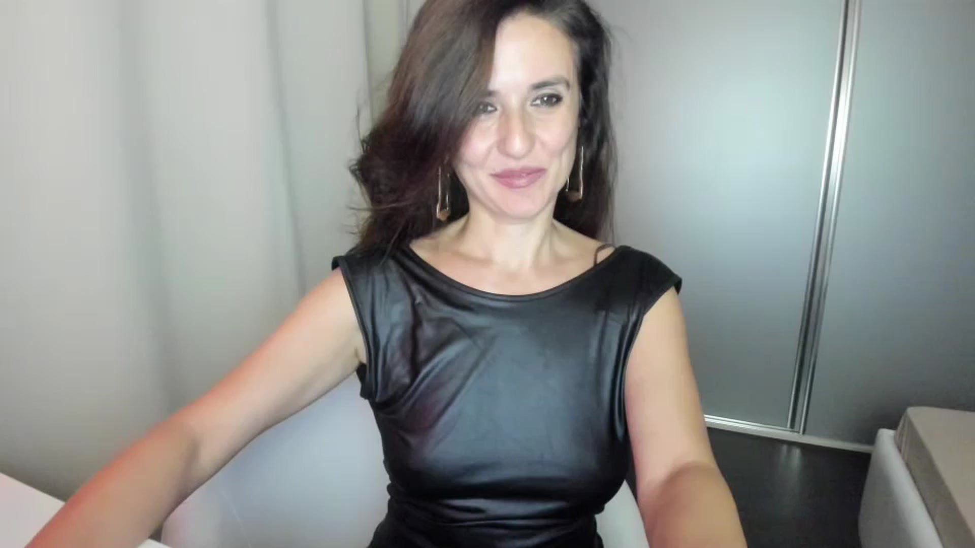 Gallery image thumbnail from DANIELLE's myfreecams stream on, 10/04/2024, 03:17 image 5 of 20