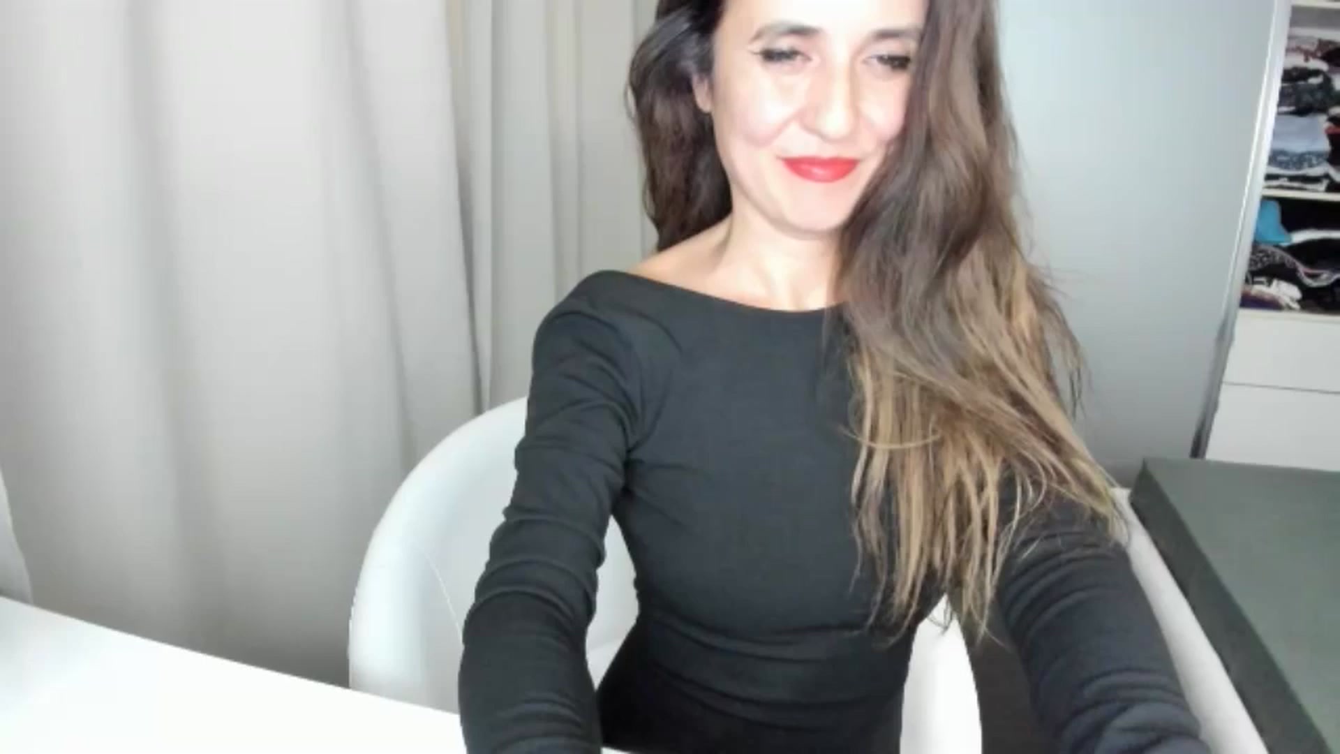 Gallery image thumbnail from DANIELLE's myfreecams stream on, 10/08/2024, 15:46 image 13 of 20