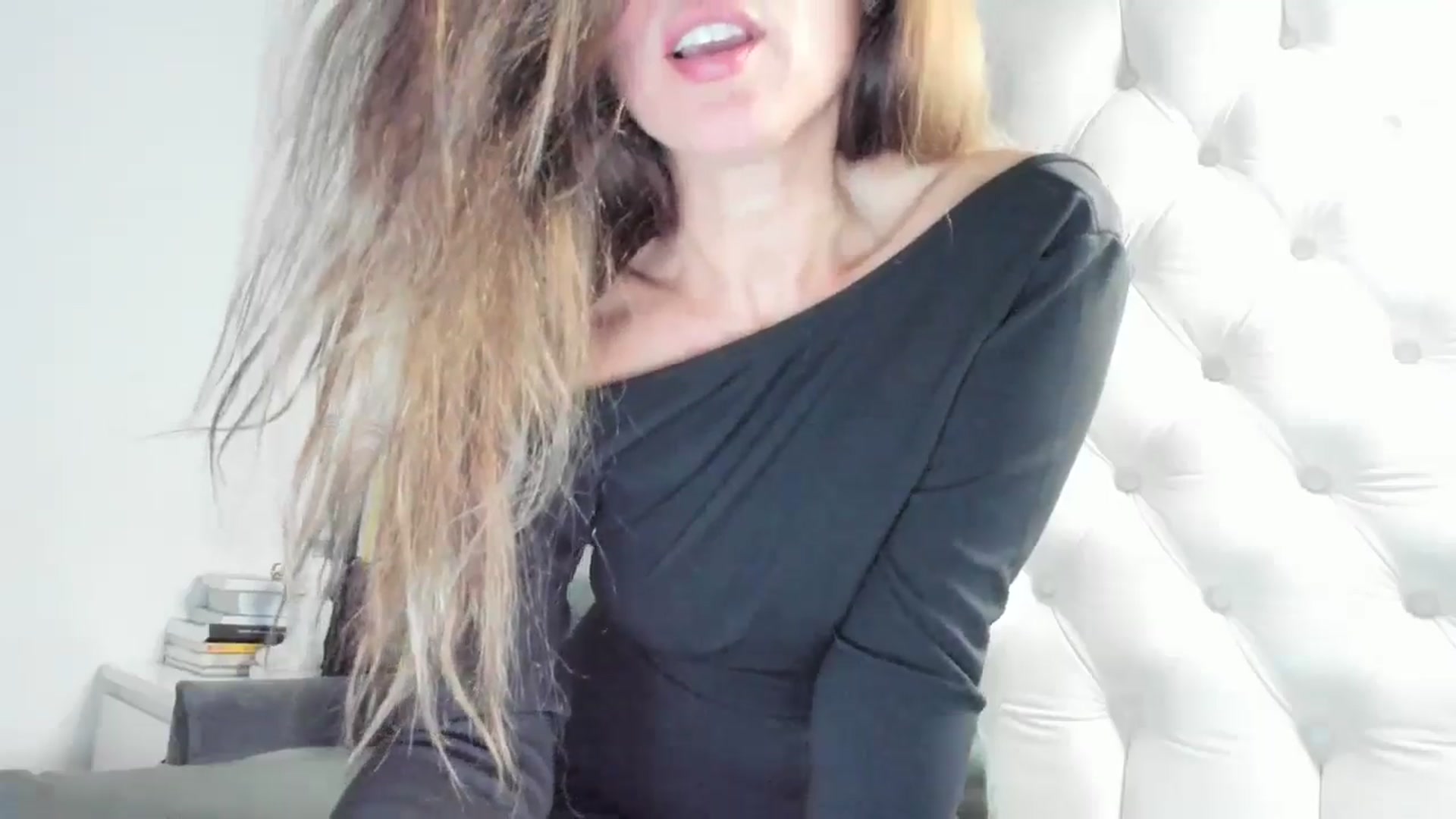Gallery image thumbnail from DANIELLE's myfreecams stream on, 10/08/2024, 18:31 image 5 of 20