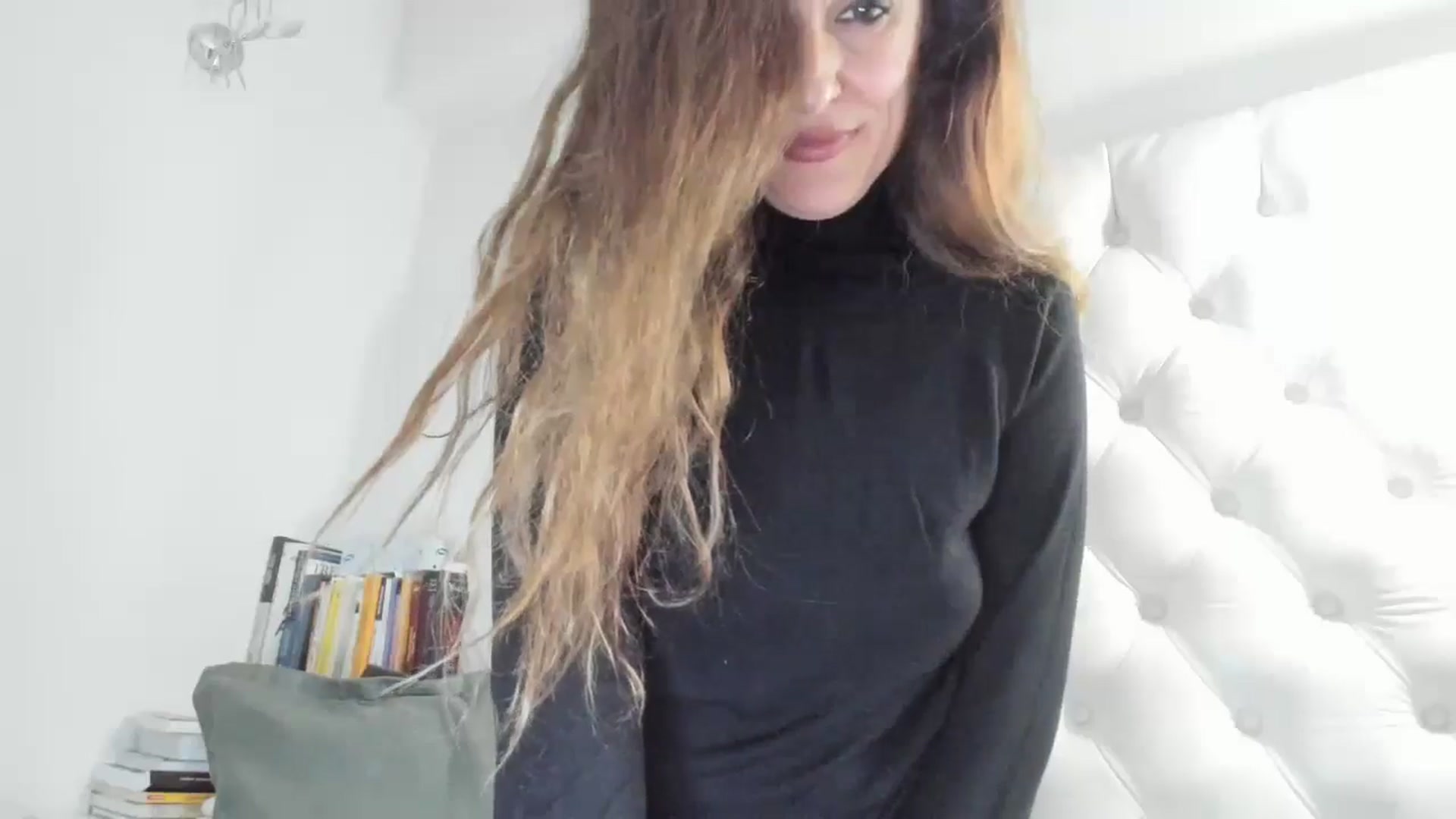 Gallery image thumbnail from DANIELLE's myfreecams stream on, 10/11/2024, 15:55 image 12 of 20