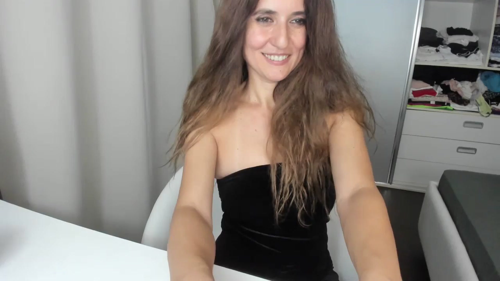 Gallery image thumbnail from DANIELLE's myfreecams stream on, 10/11/2024, 17:12 image 3 of 20
