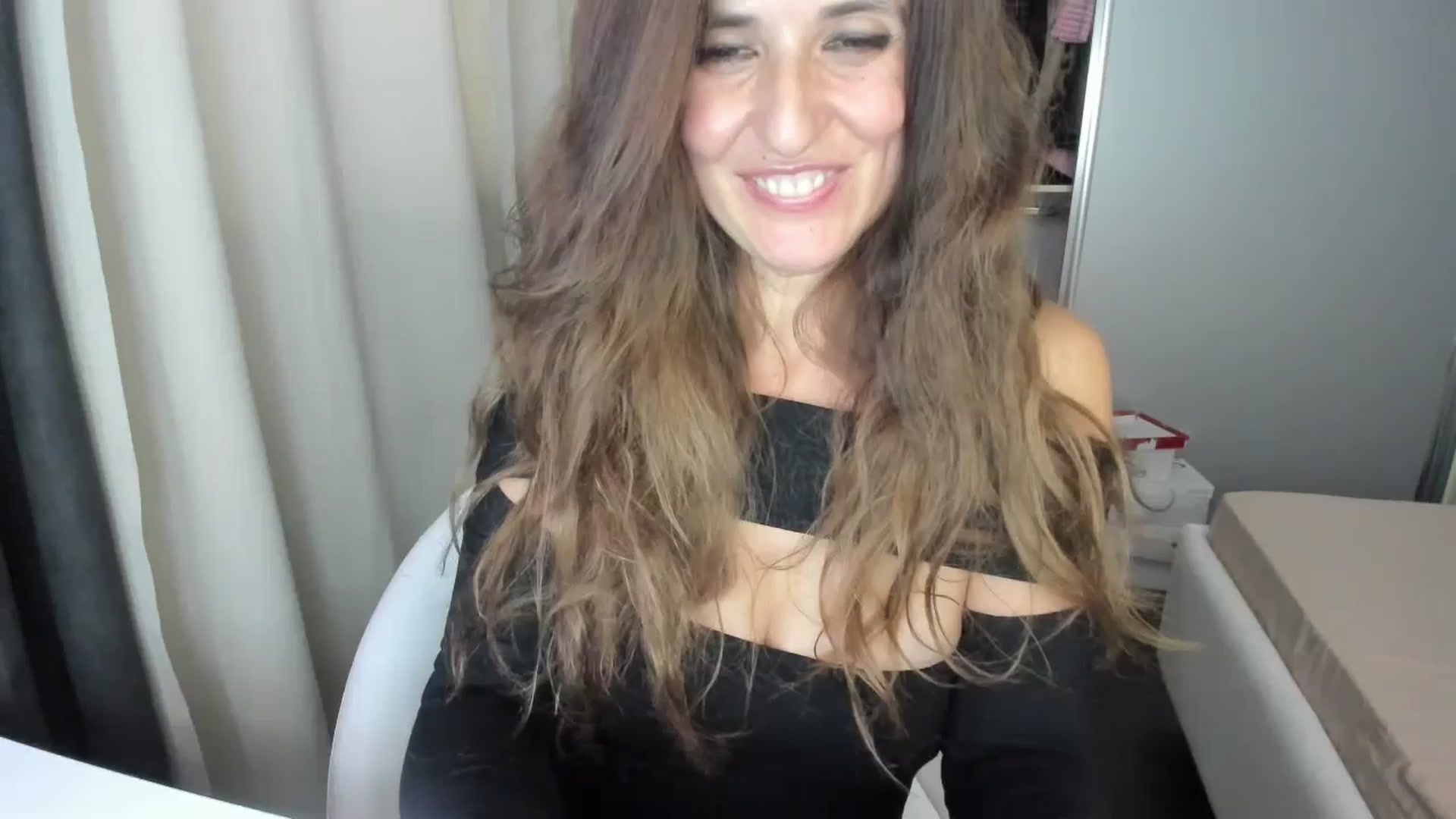 Gallery image thumbnail from DANIELLE's myfreecams stream on, 10/16/2024, 09:39 image 19 of 20