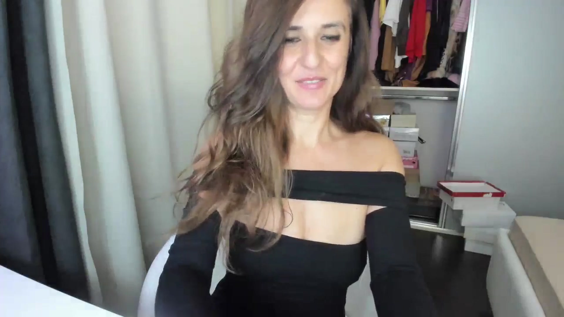 Gallery image thumbnail from DANIELLE's myfreecams stream on, 10/16/2024, 09:39 image 10 of 20