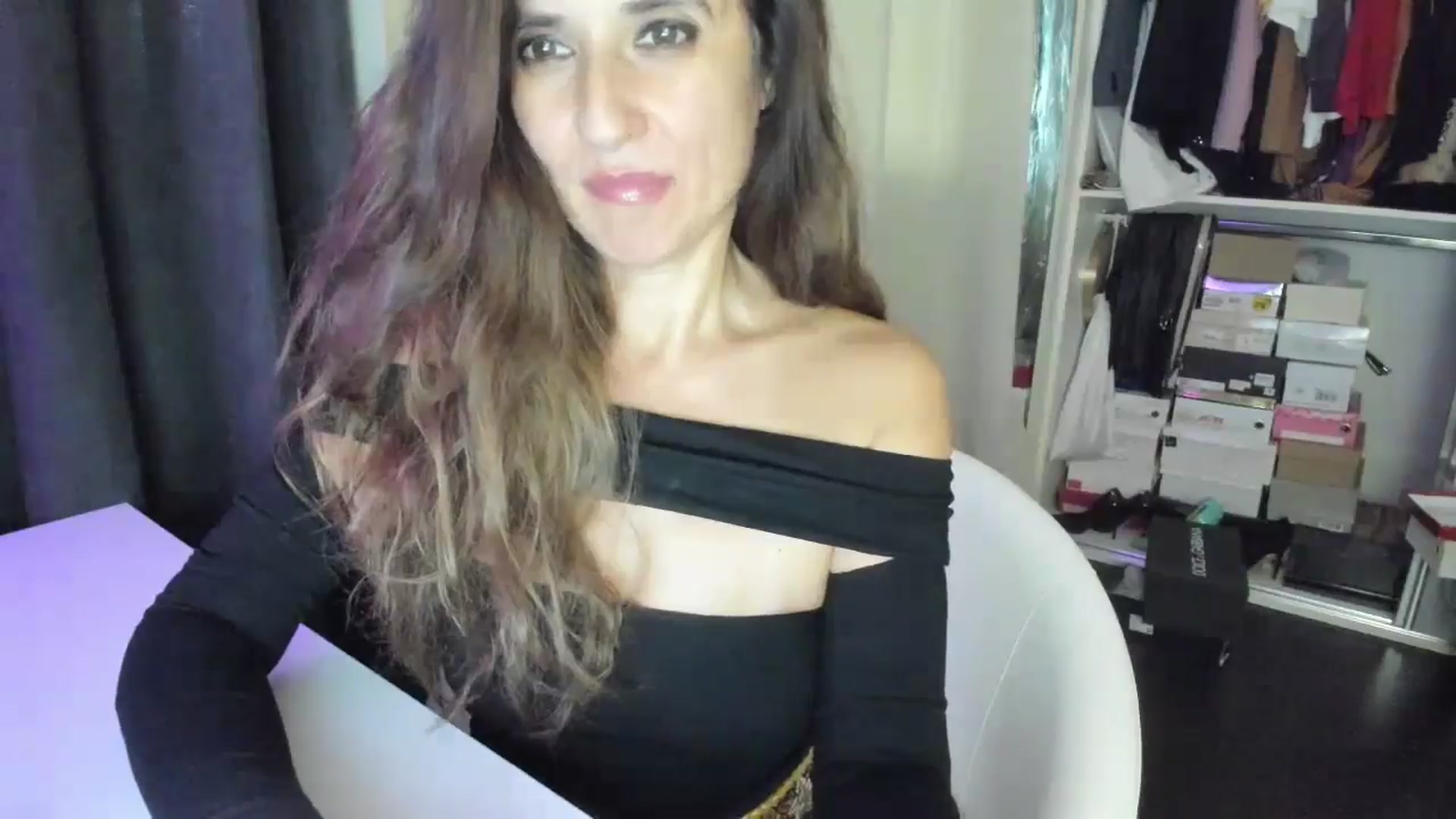 Gallery image thumbnail from DANIELLE's myfreecams stream on, 10/16/2024, 09:39 image 4 of 20