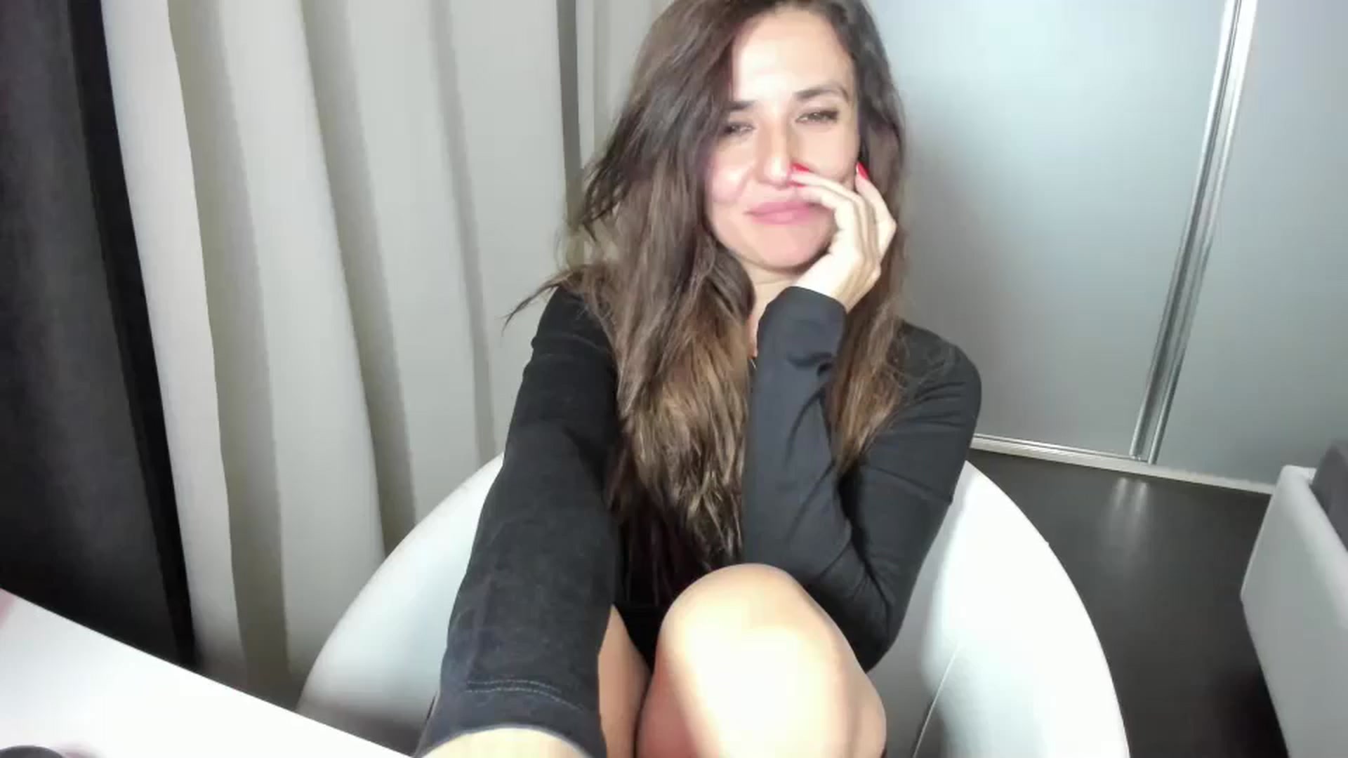 Gallery image thumbnail from DANIELLE's myfreecams stream on, 10/18/2024, 02:54 image 9 of 20
