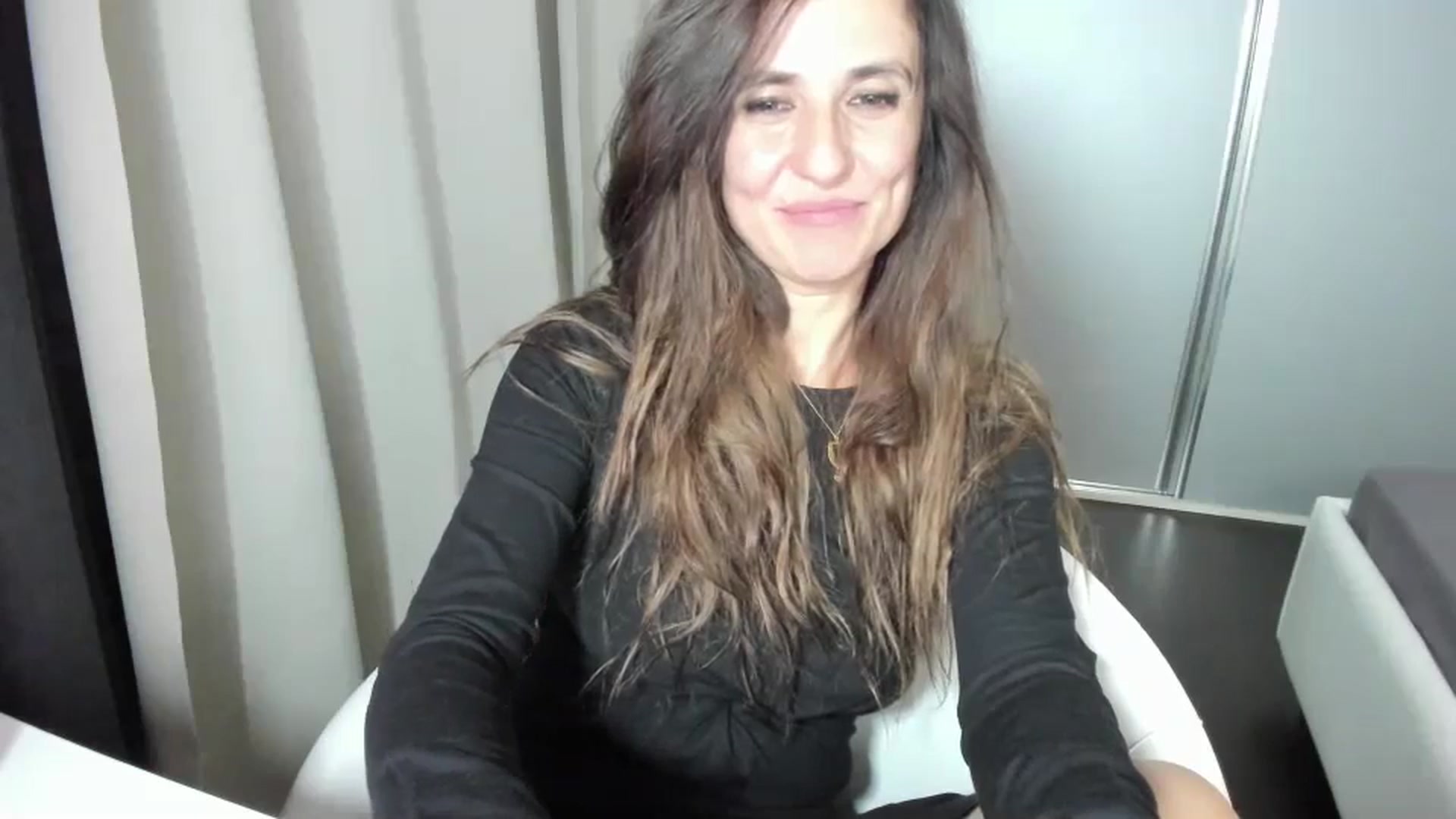 Gallery image thumbnail from DANIELLE's myfreecams stream on, 10/18/2024, 02:54 image 16 of 20
