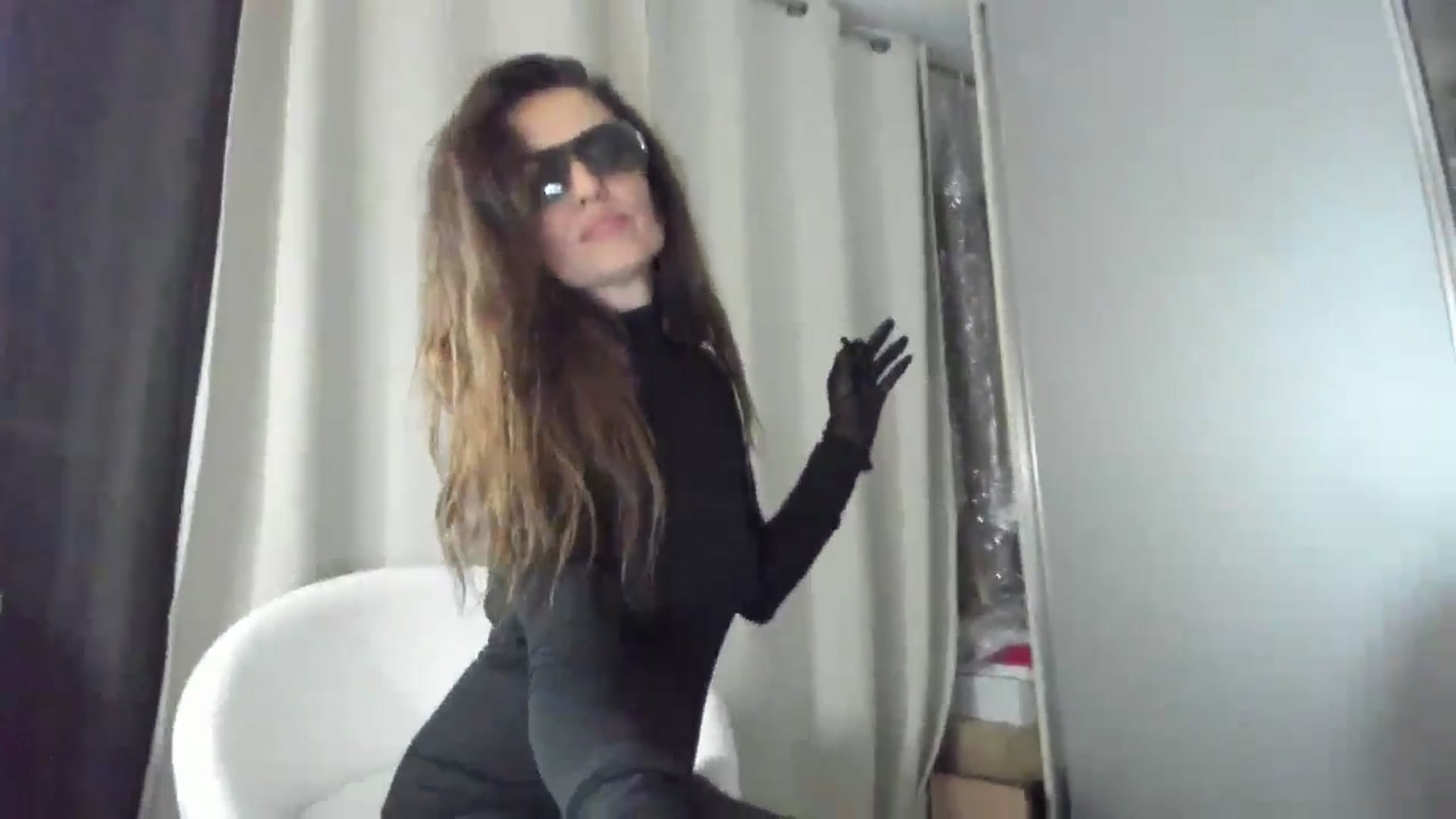 Gallery image thumbnail from DANIELLE's myfreecams stream on, 10/18/2024, 03:57 image 3 of 20
